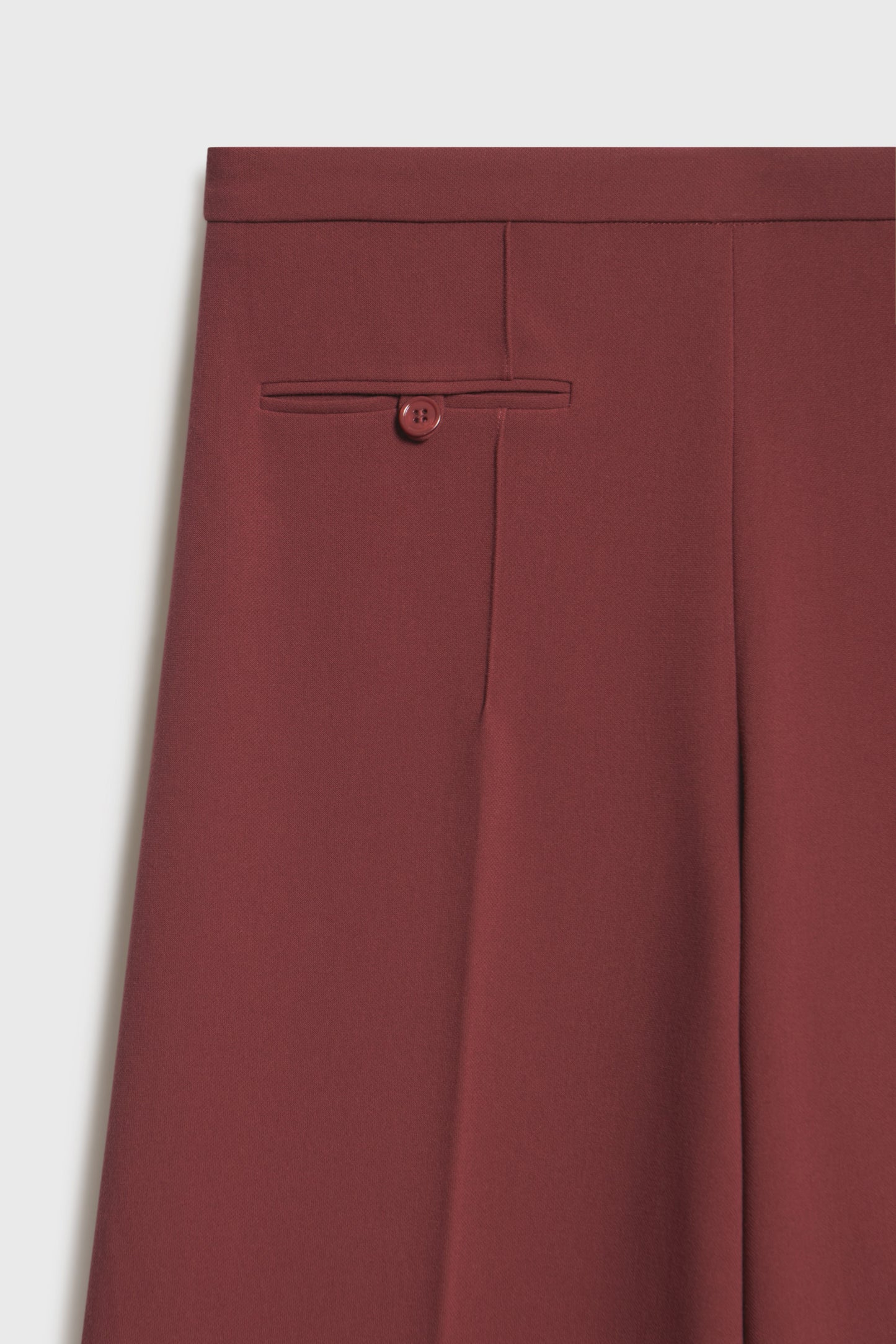 DARK RED