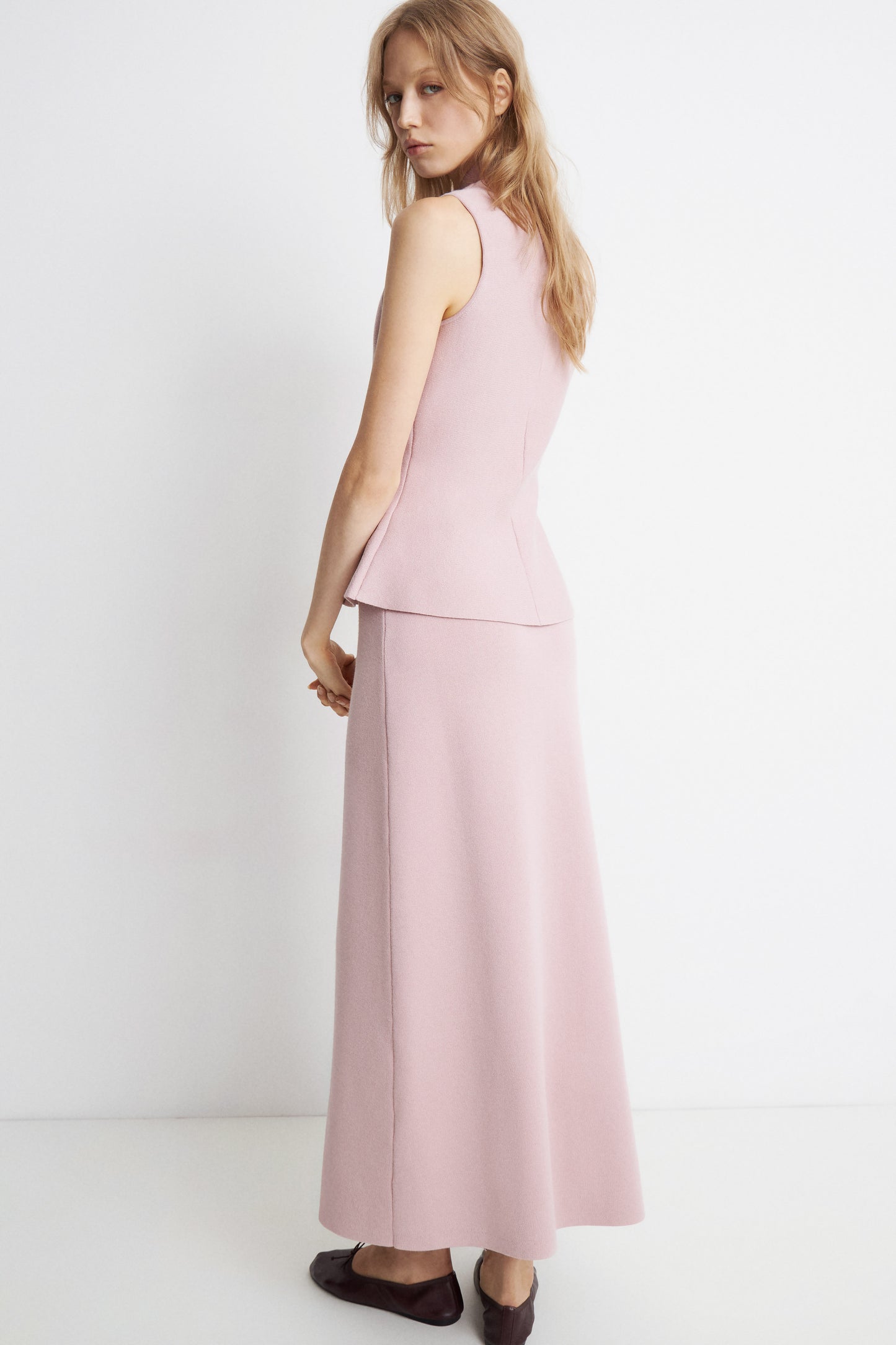 TAUPE PINK