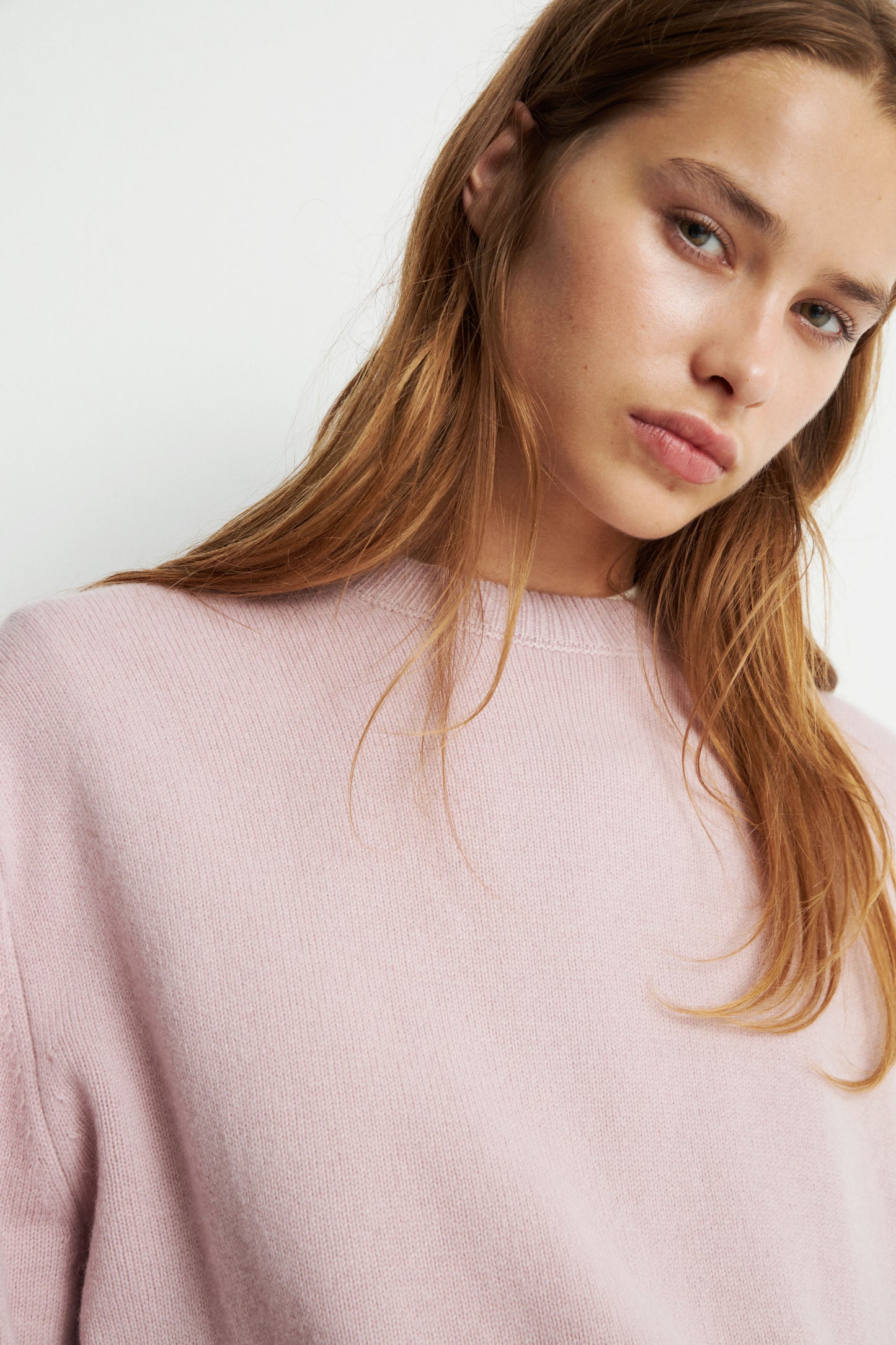 LIGHT PINK