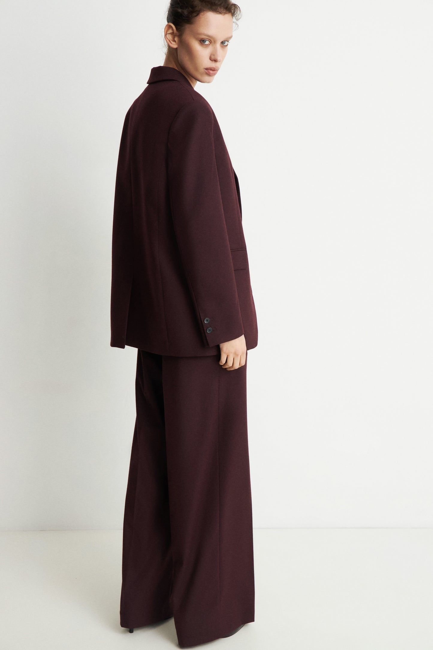 WINE COLOR