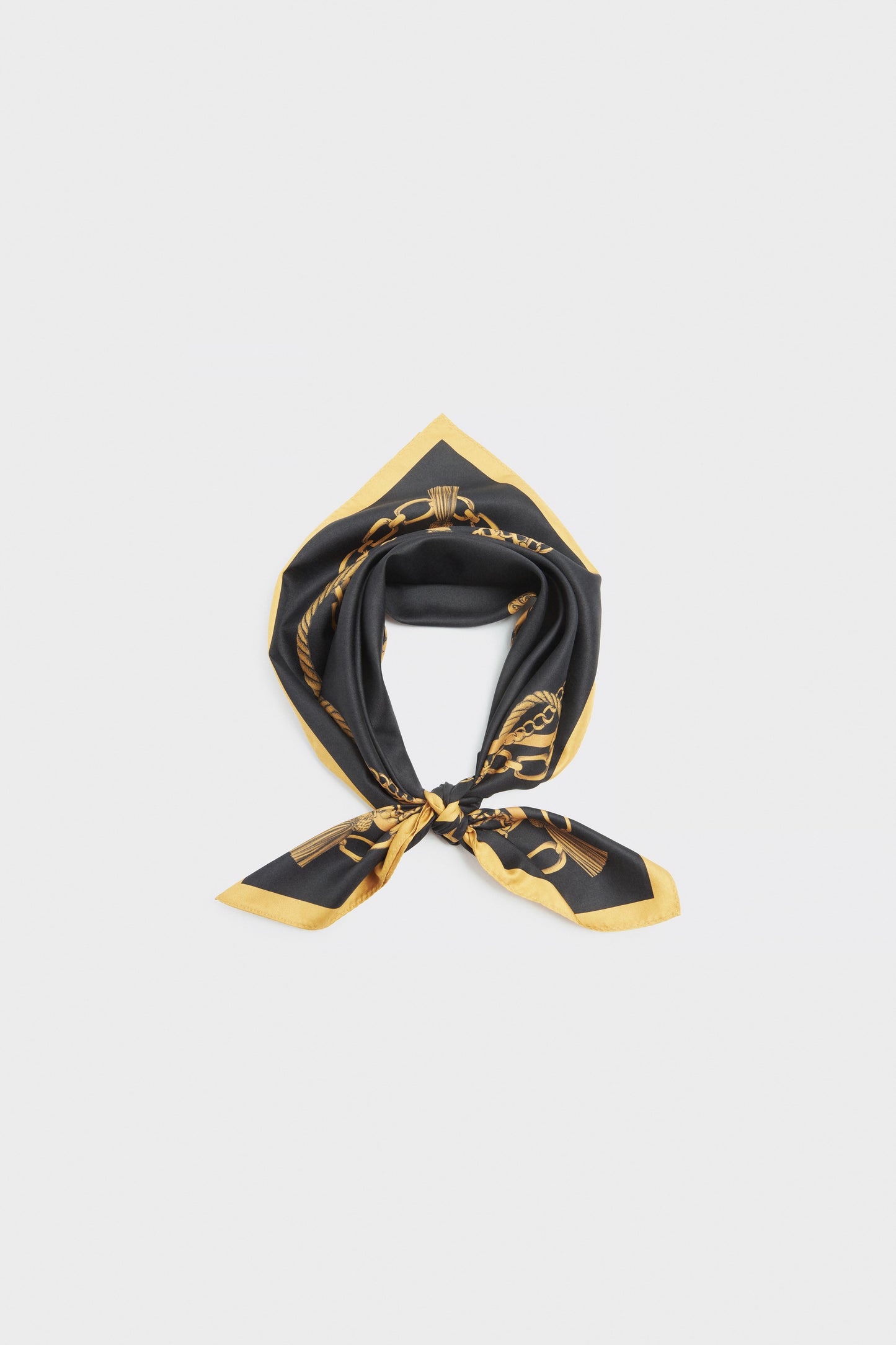 BLACK/GOLD