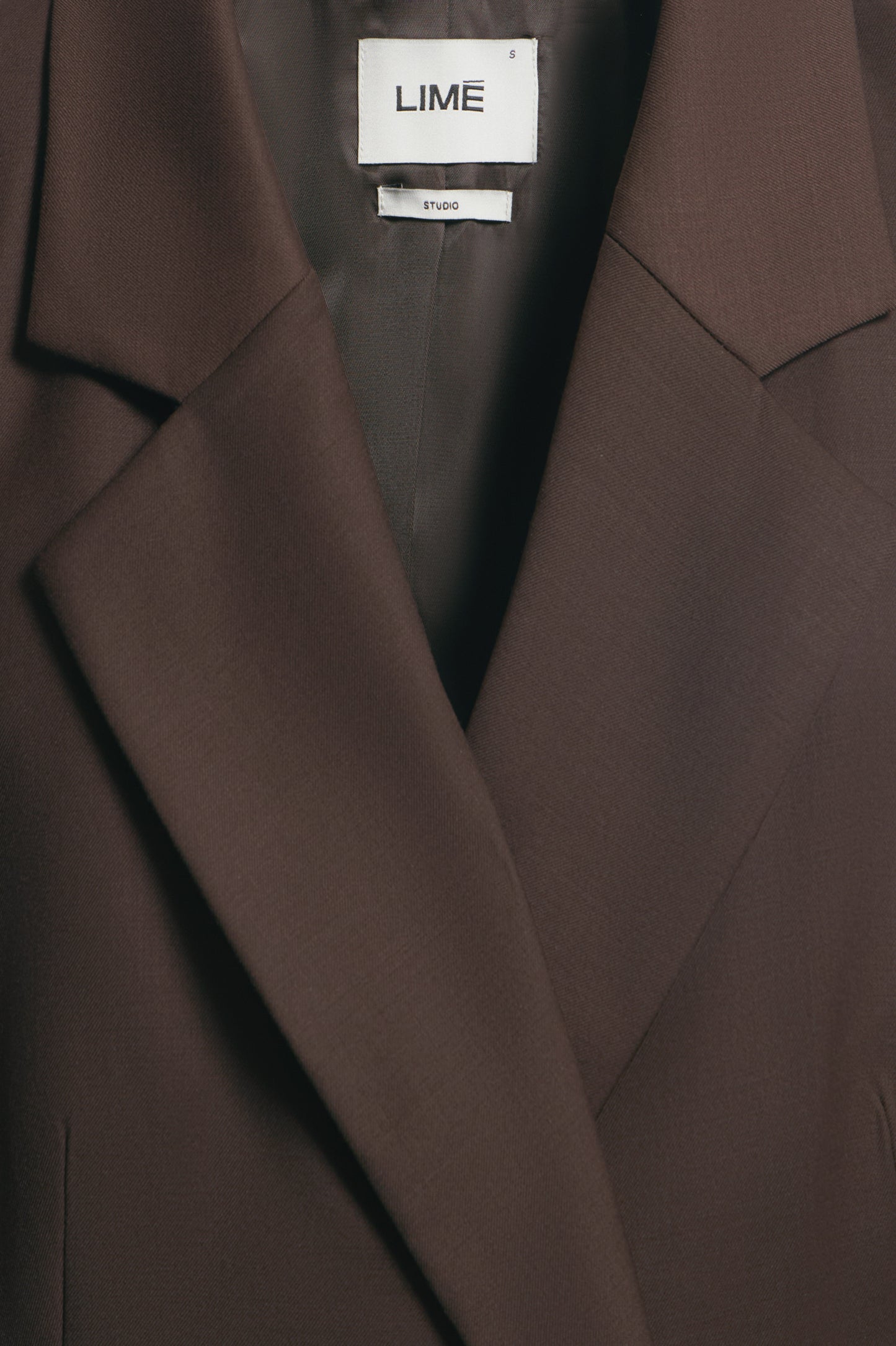 GRAY BROWN