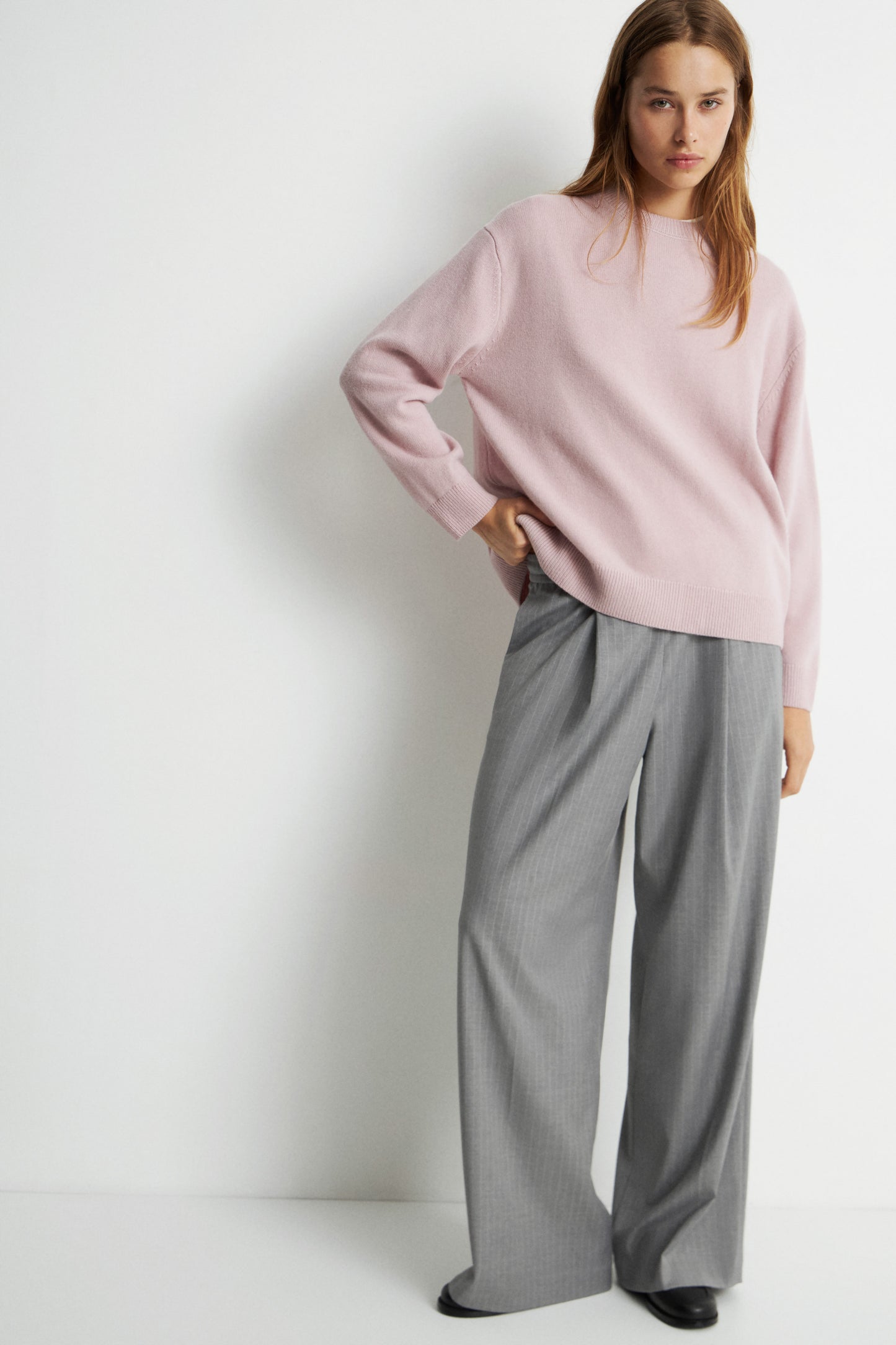 LIGHT PINK