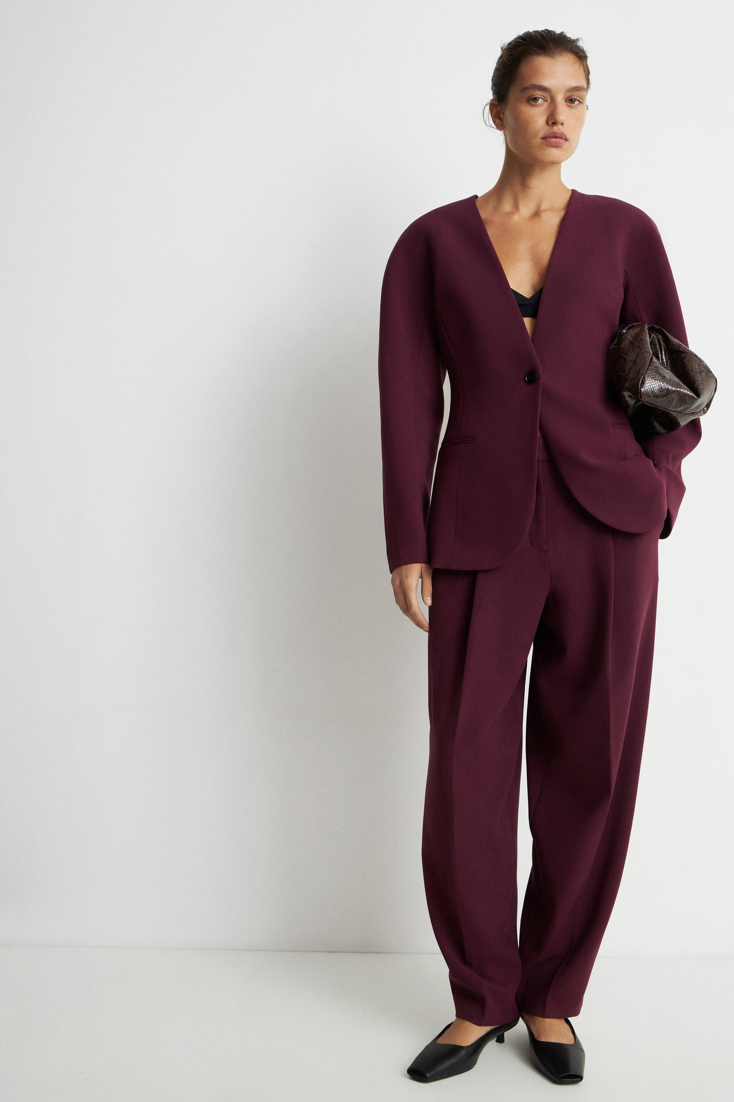 WINE COLOR