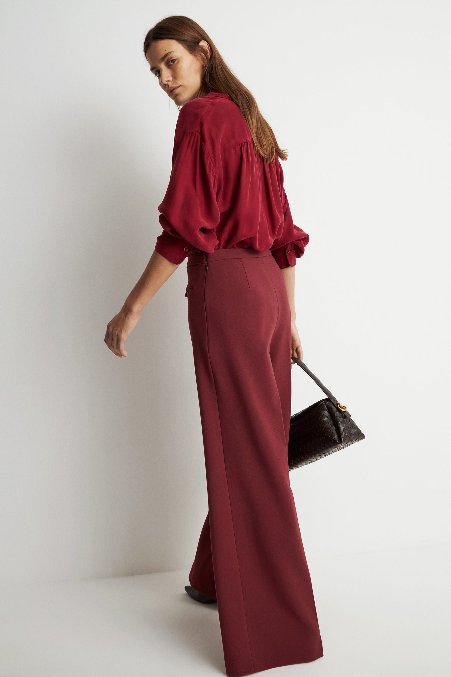 DARK RED