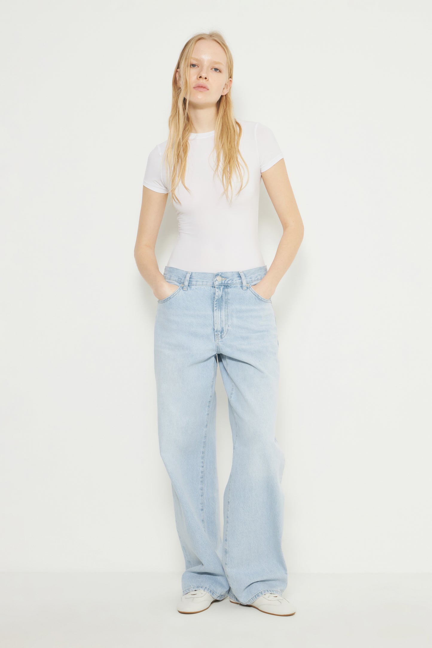 LIGHT BLUE