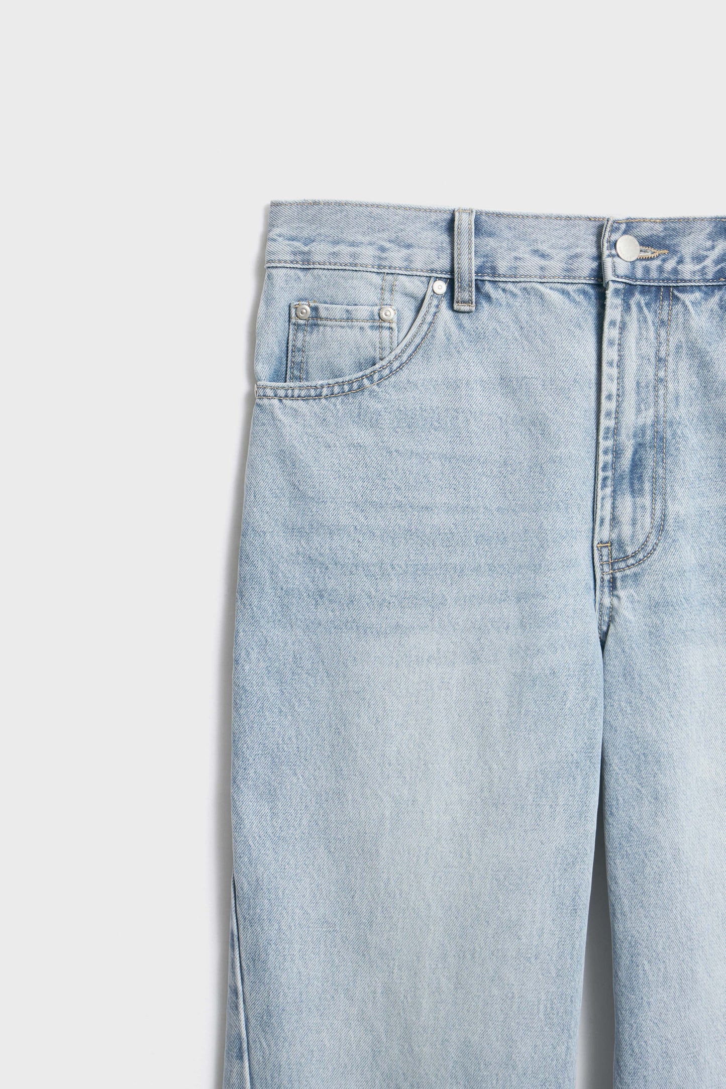 VINTAGE BLUE