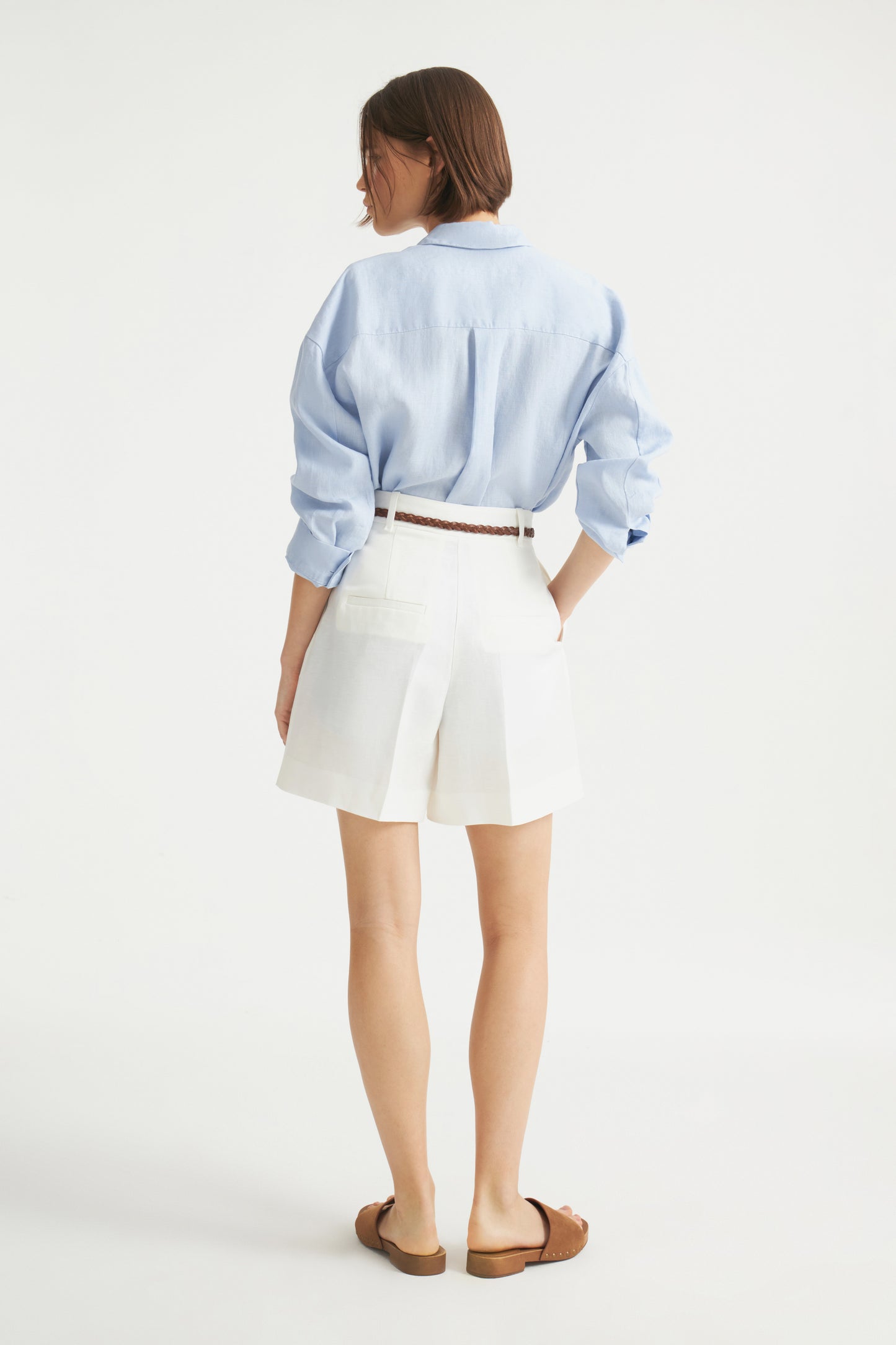 LIGHT BLUE