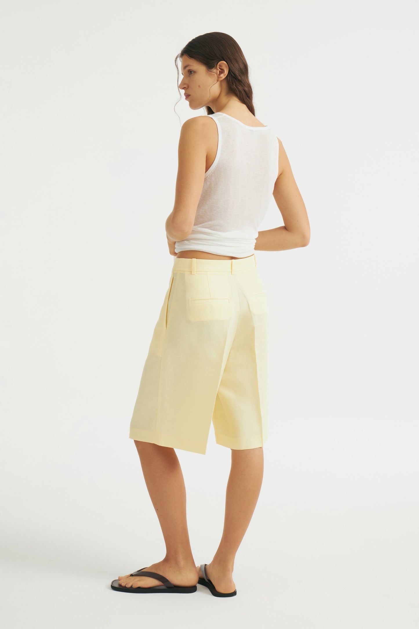 LIGHT YELLOW