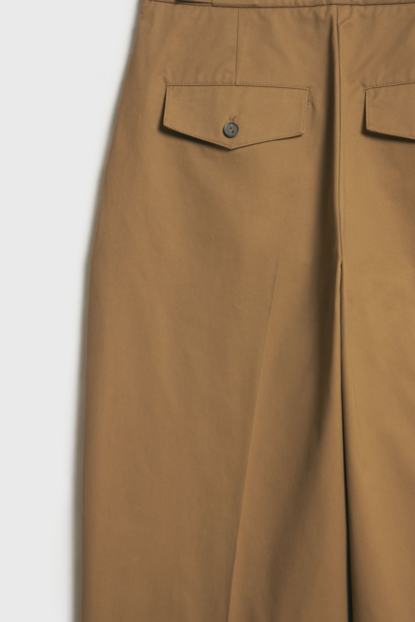 LIGHT KHAKI