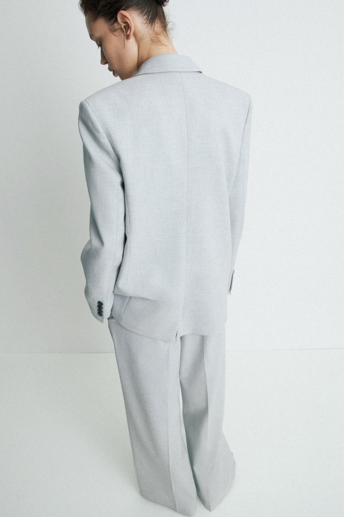 LIGHT GREY MELANGE