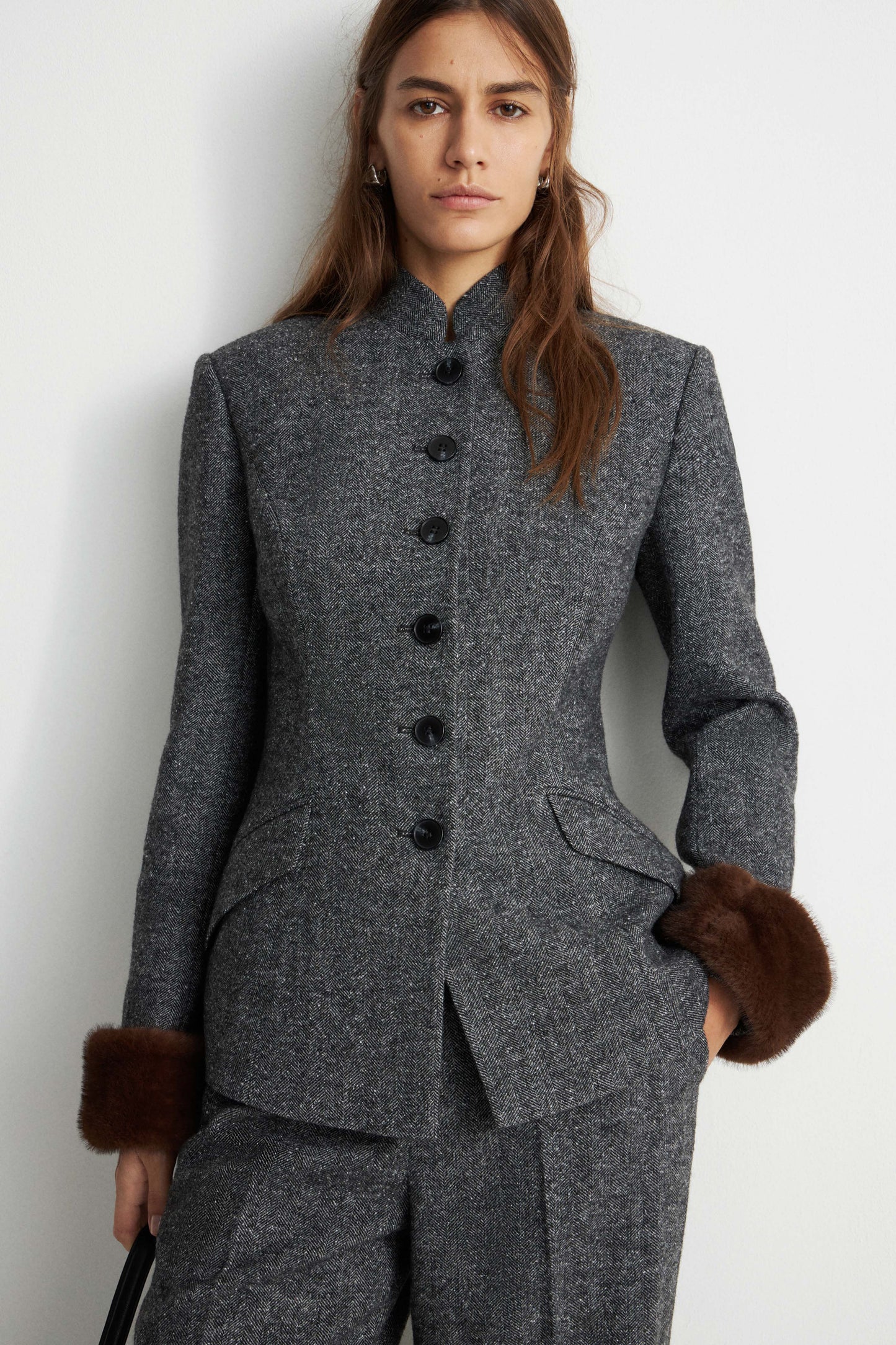 DARK GREY