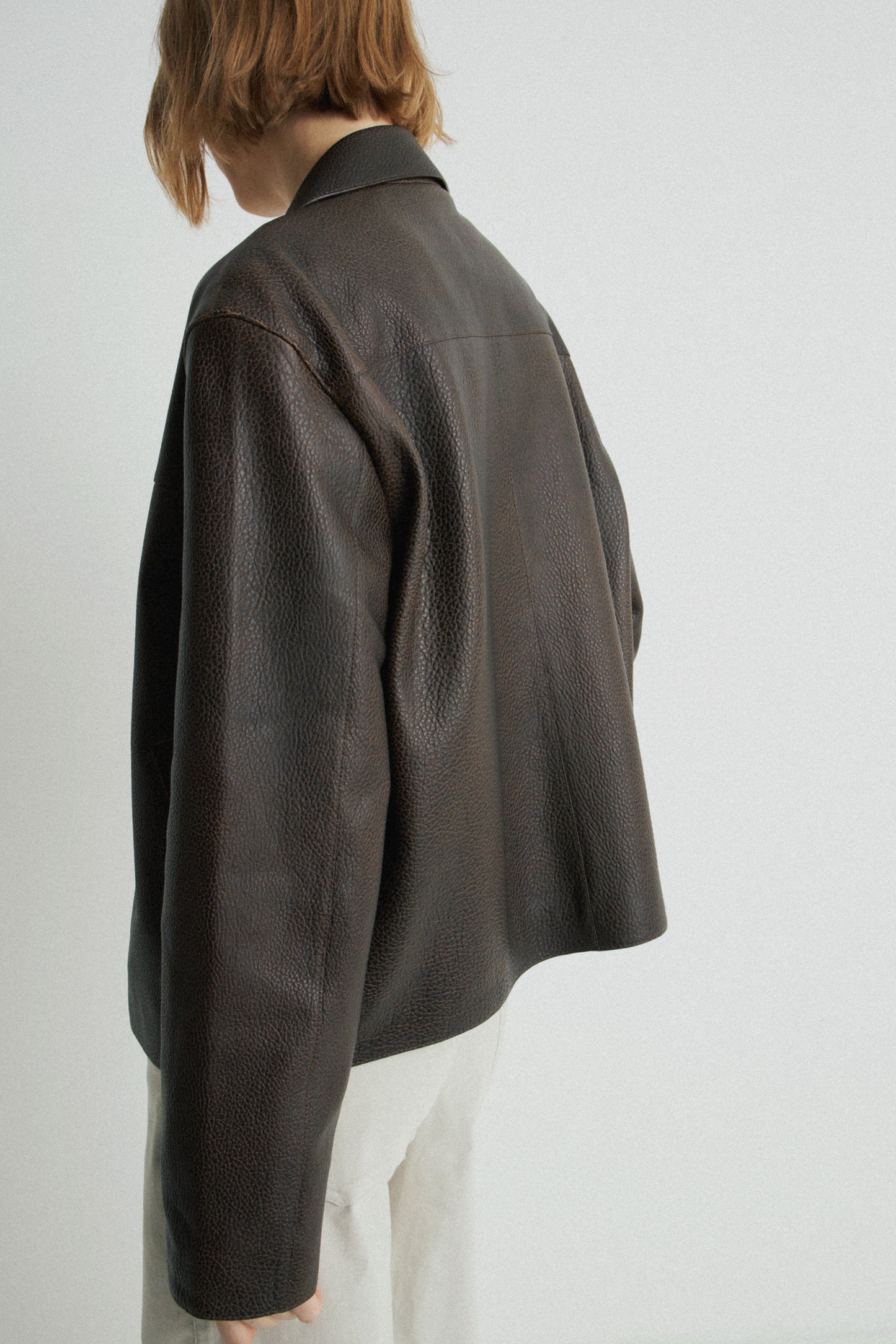 DARK BROWN