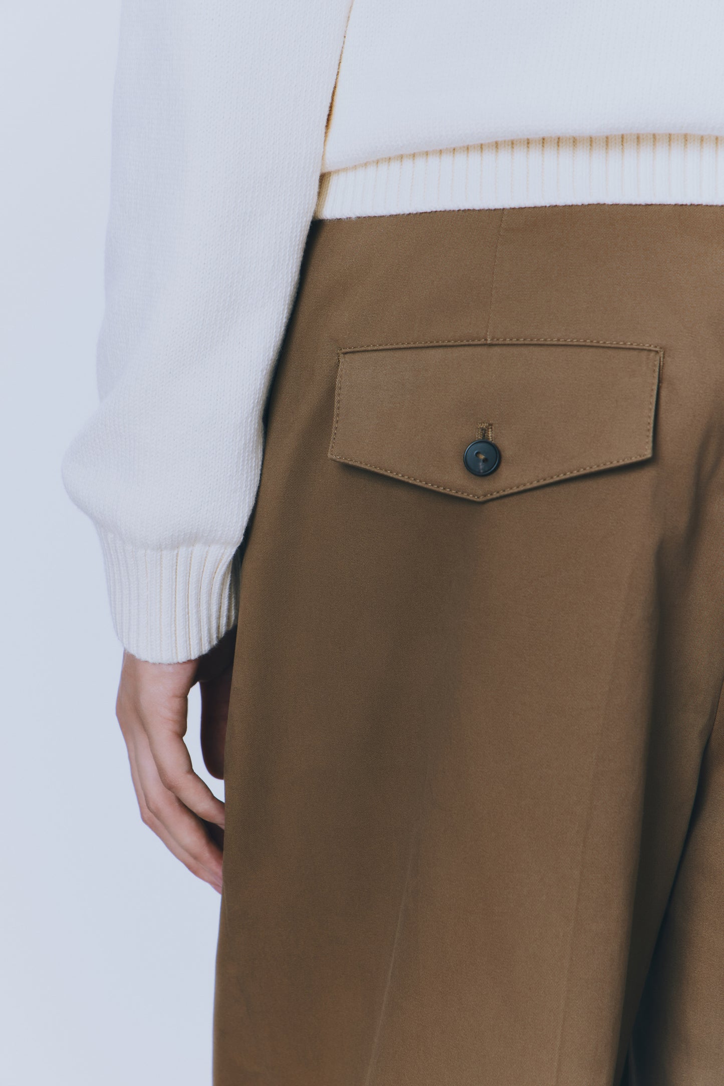 LIGHT KHAKI
