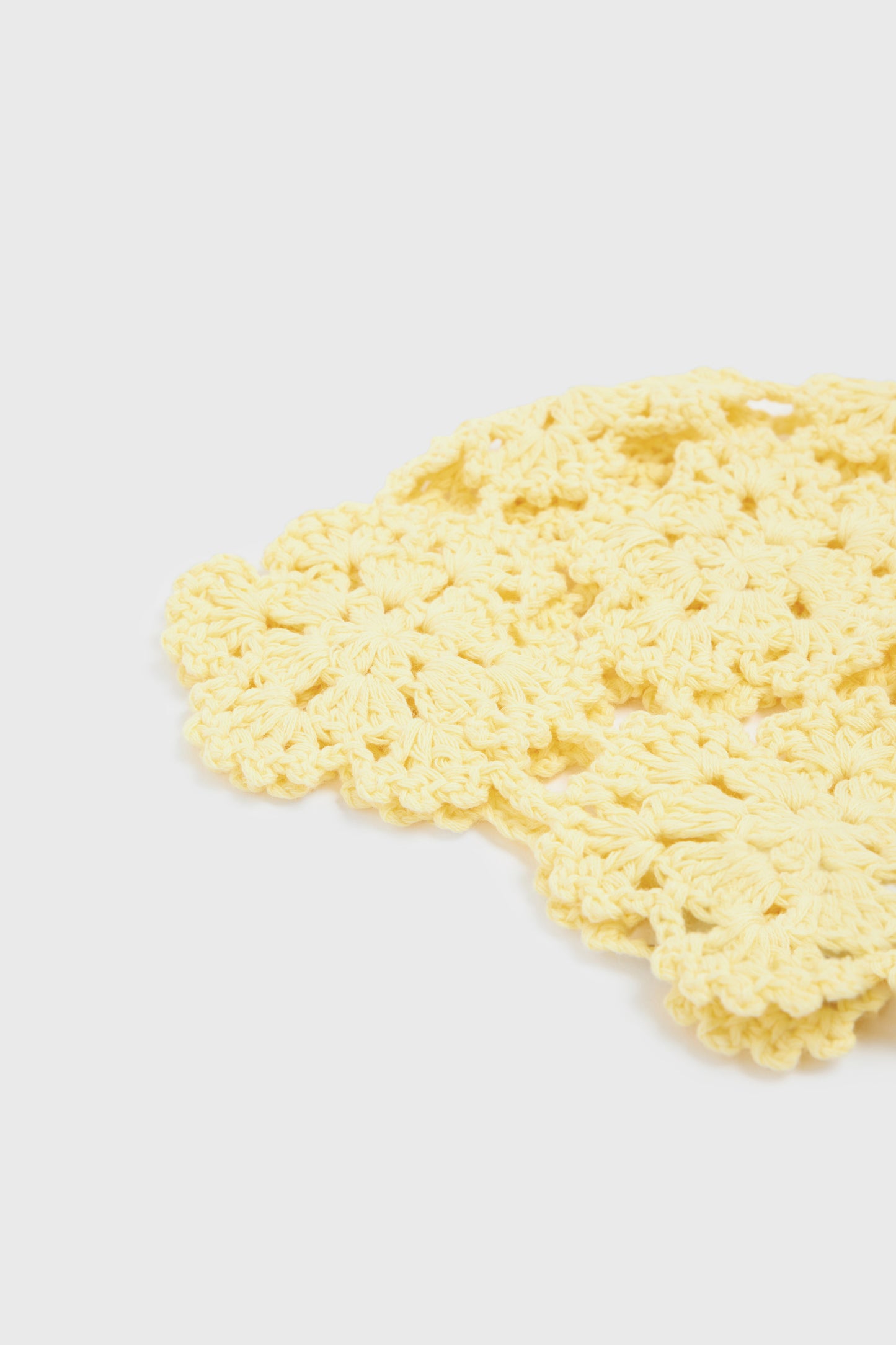 LIGHT YELLOW