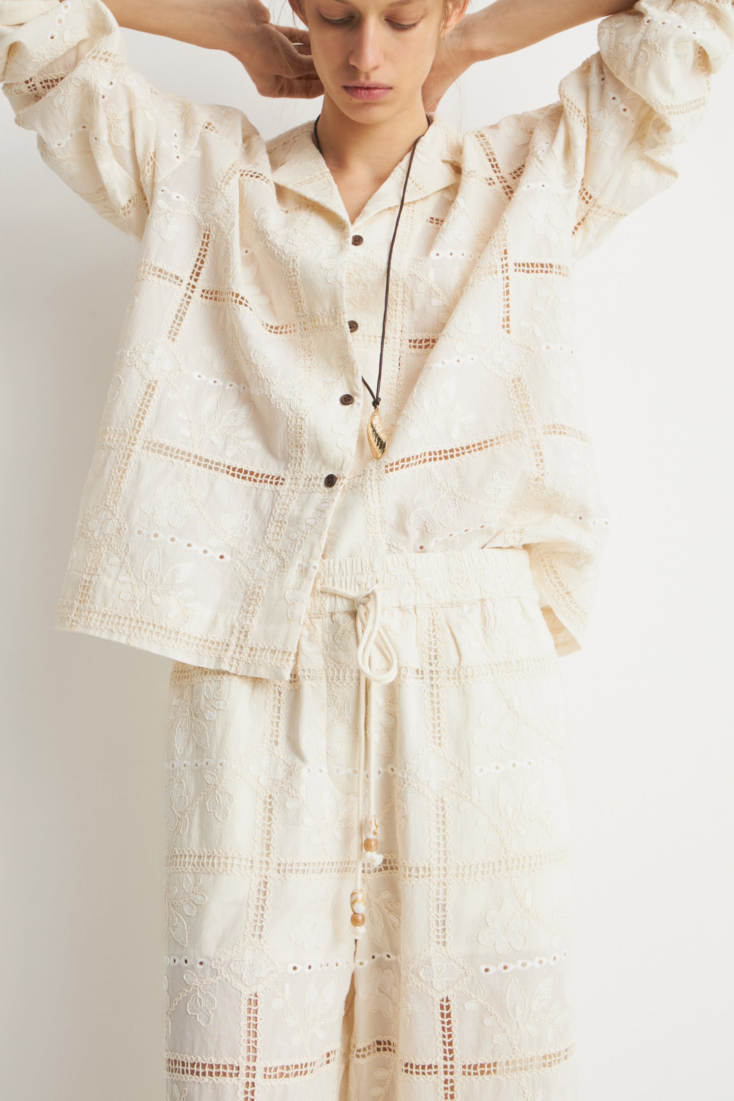IVORY