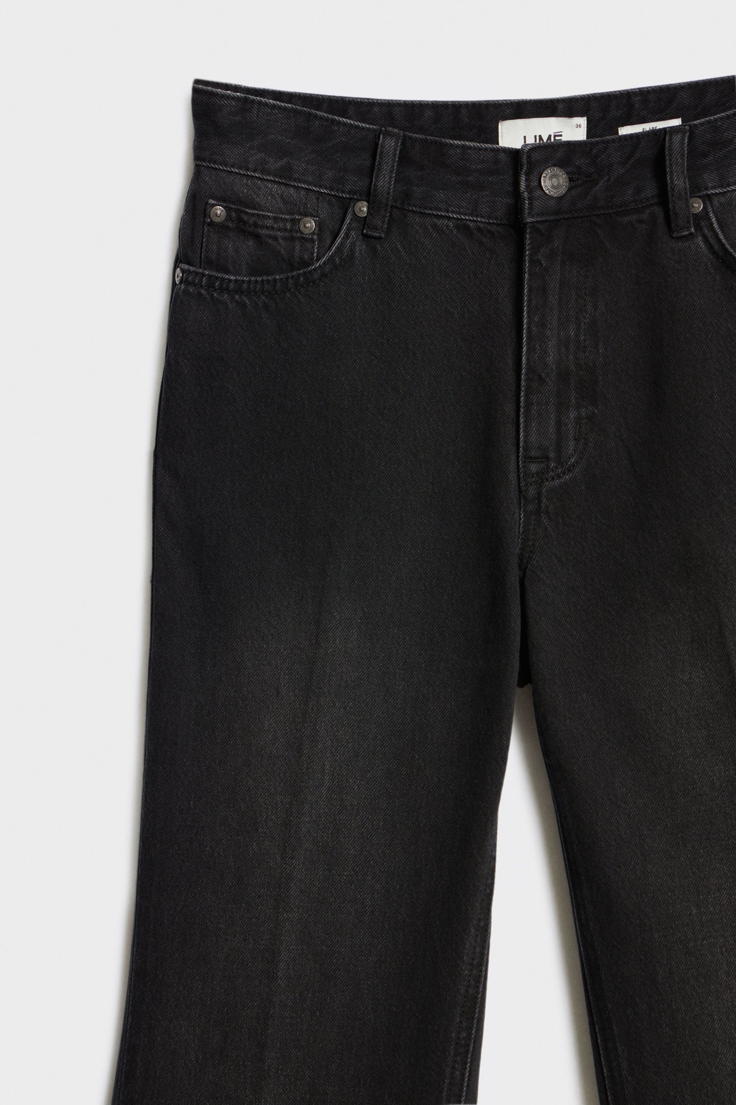 WASHED BLACK