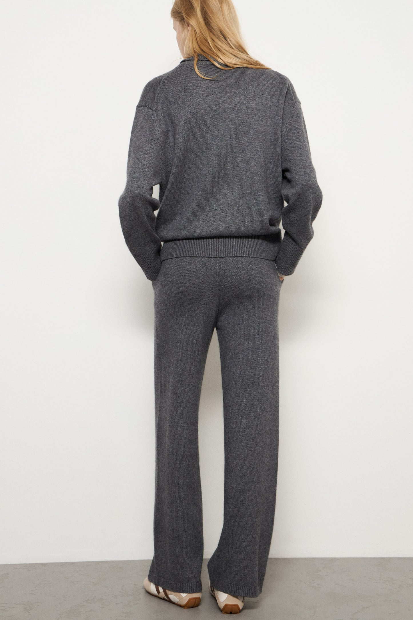 DARK GREY MELANGE