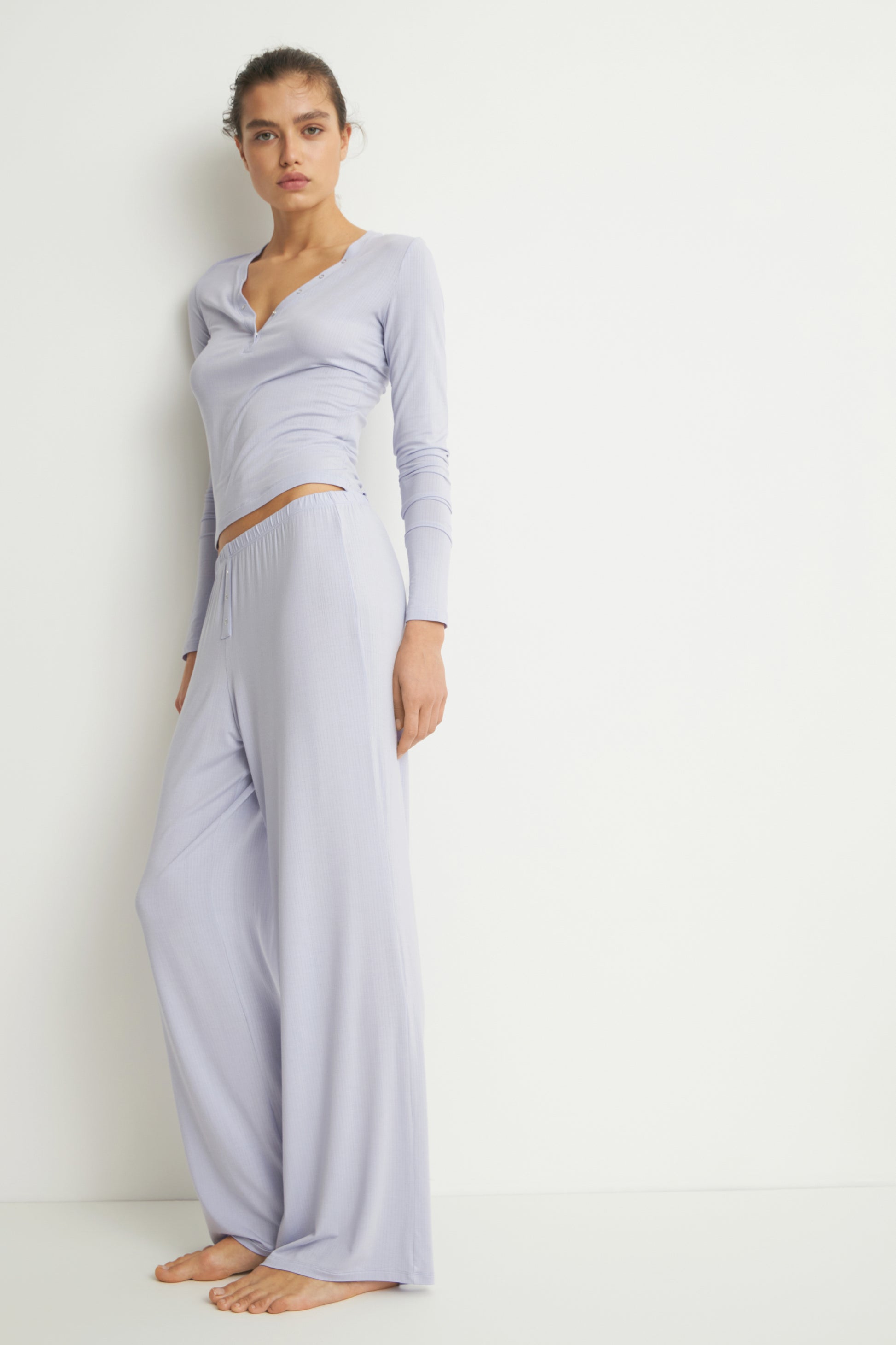 TAUPE LILAC