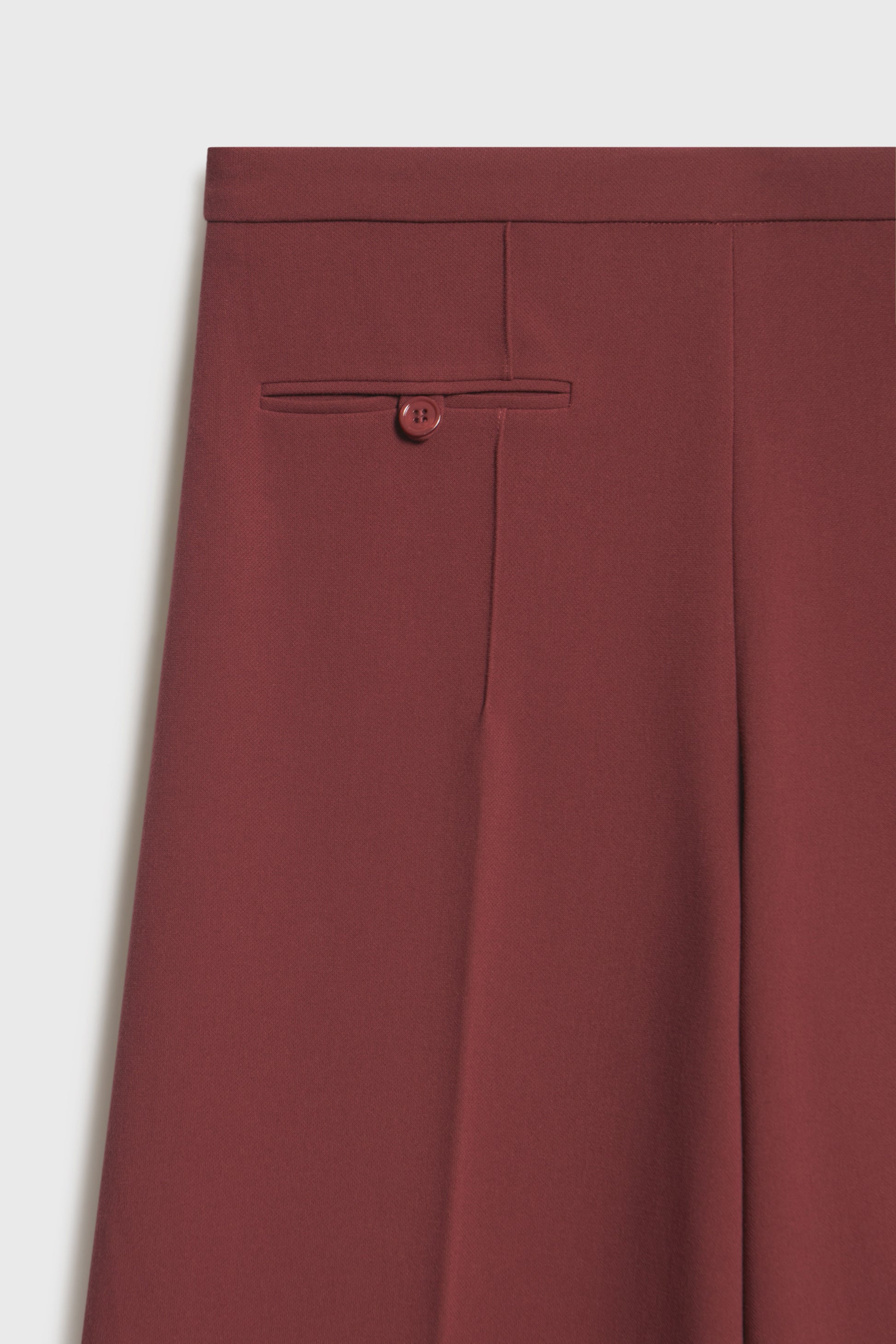 DARK RED