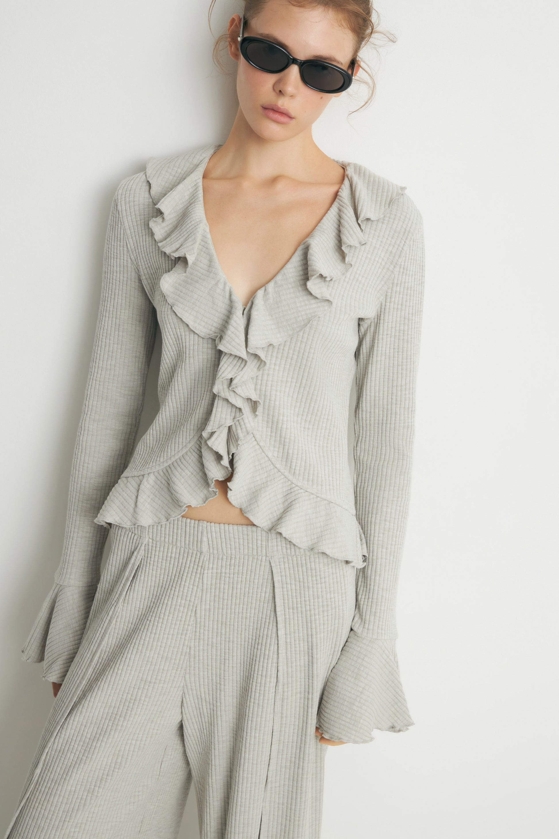 LIGHT GREY