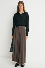 DARK BROWN