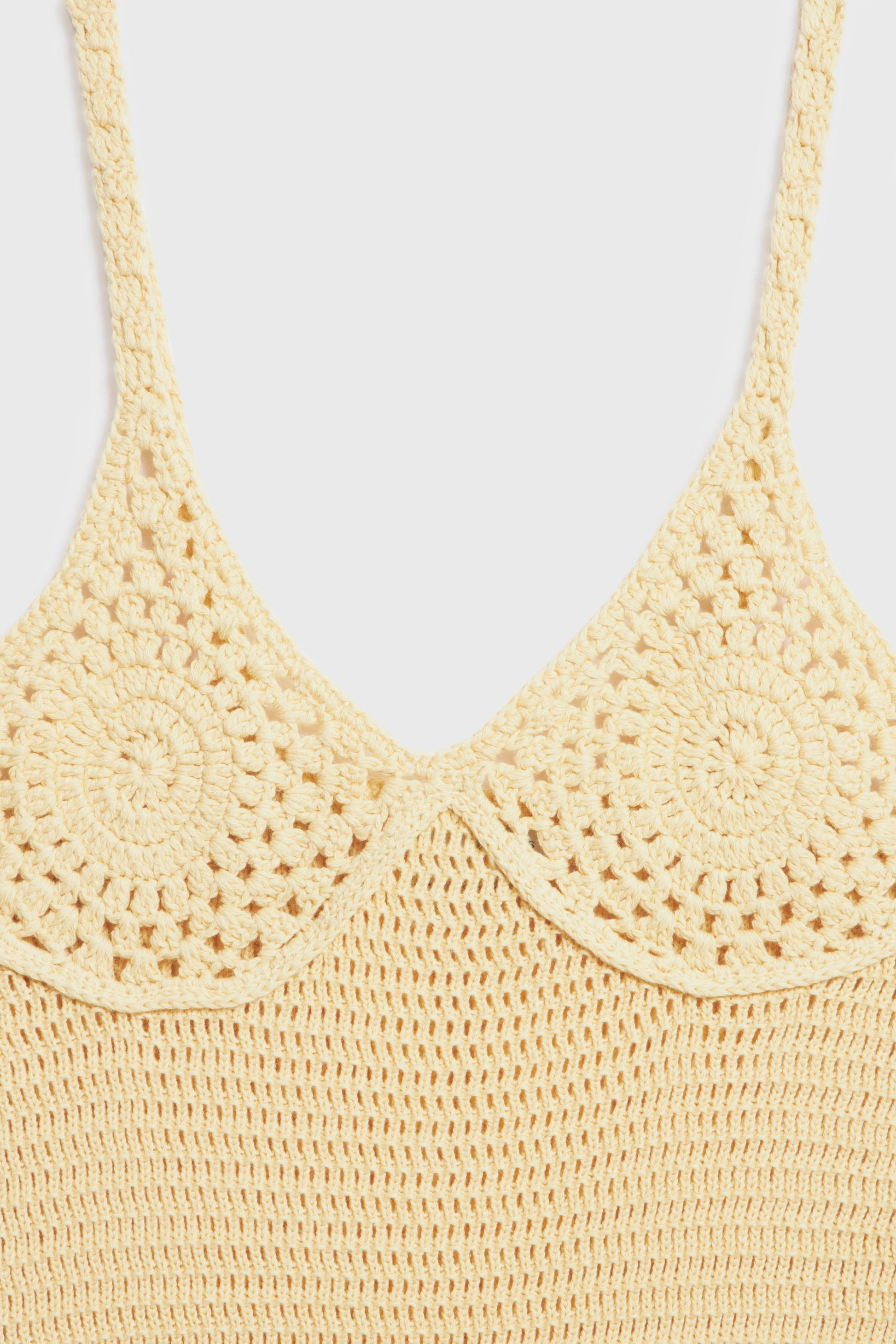 LIGHT YELLOW
