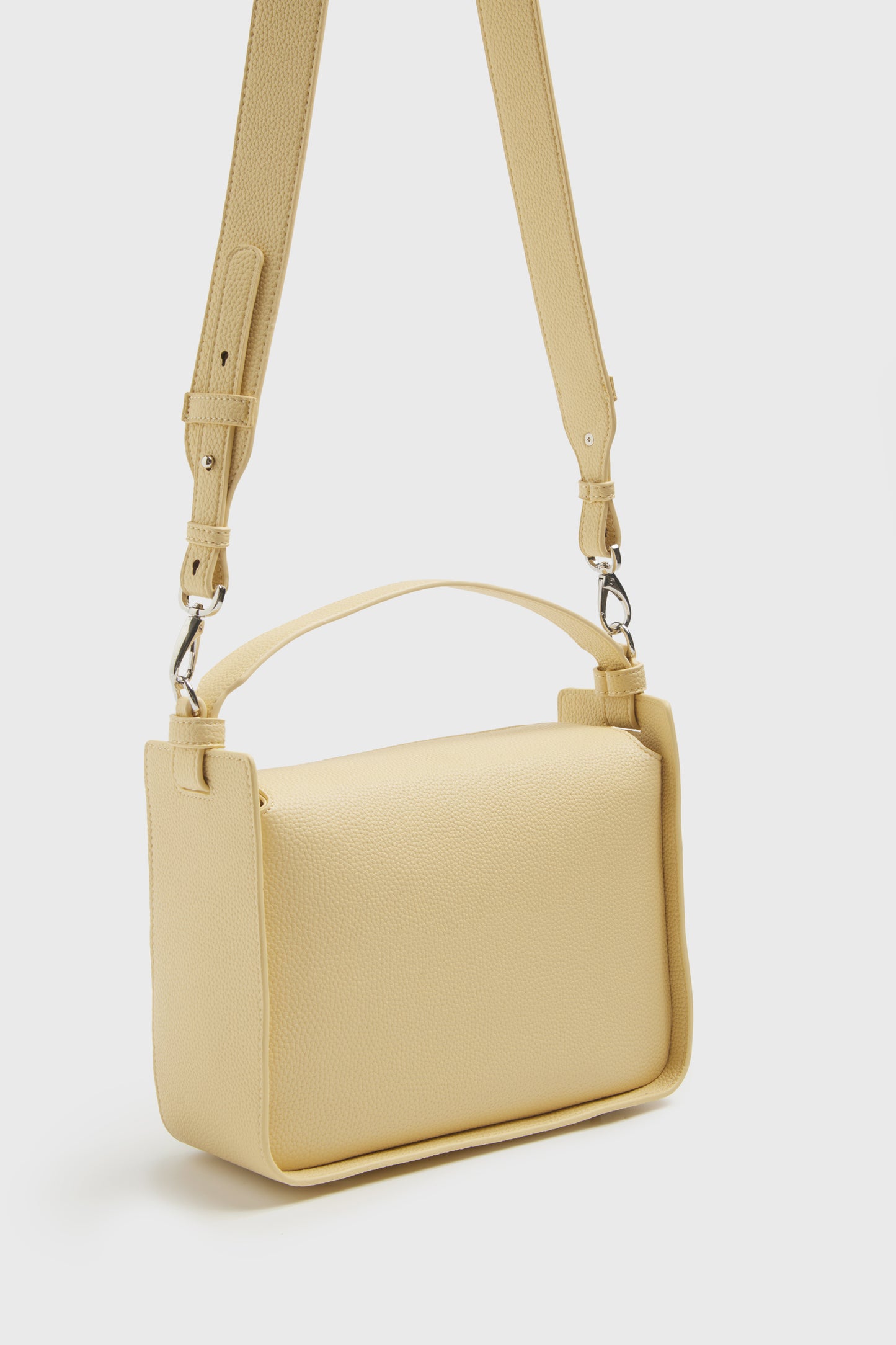 LIGHT YELLOW