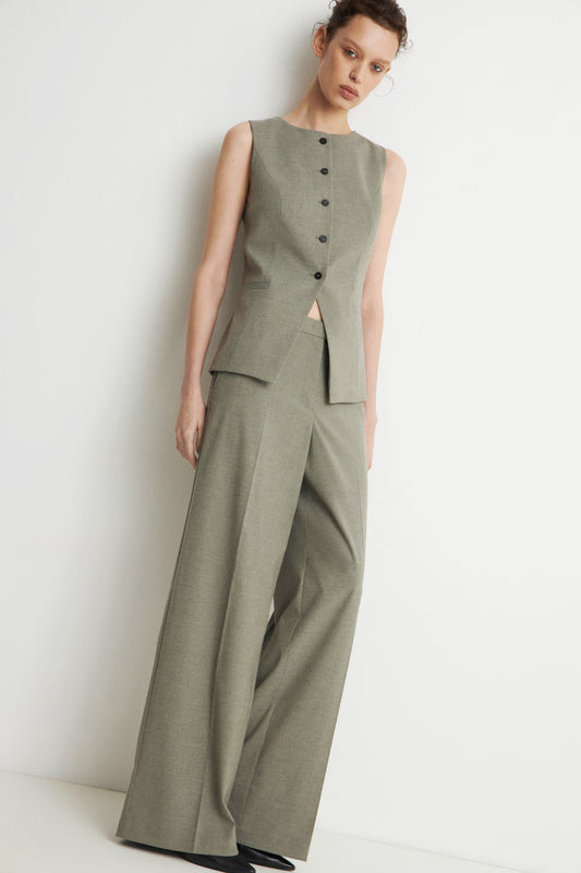 LIGHT KHAKI