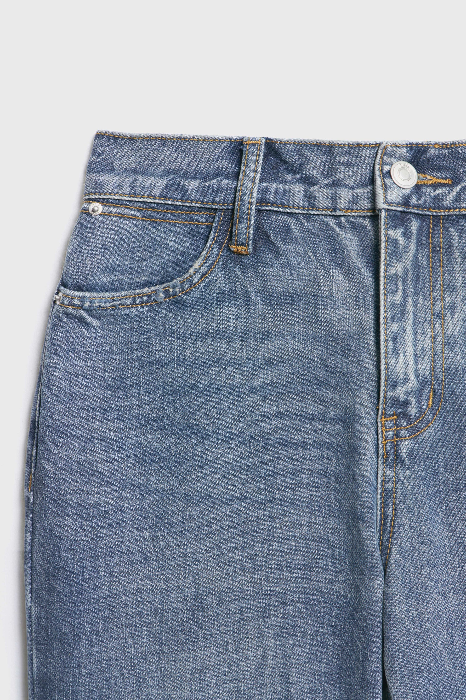 VINTAGE BLUE