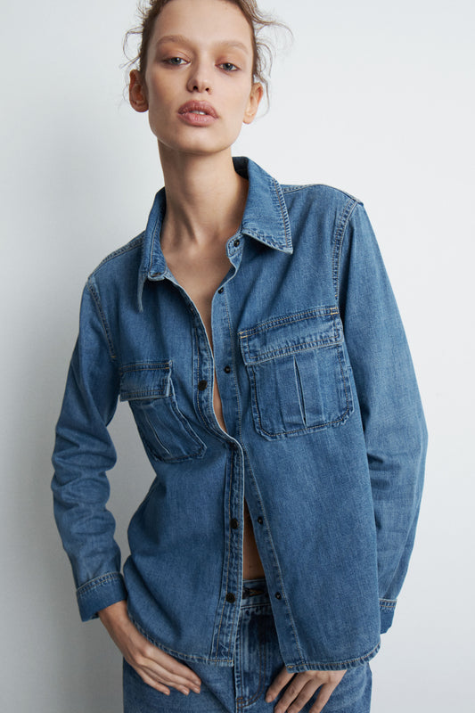 VINTAGE BLUE