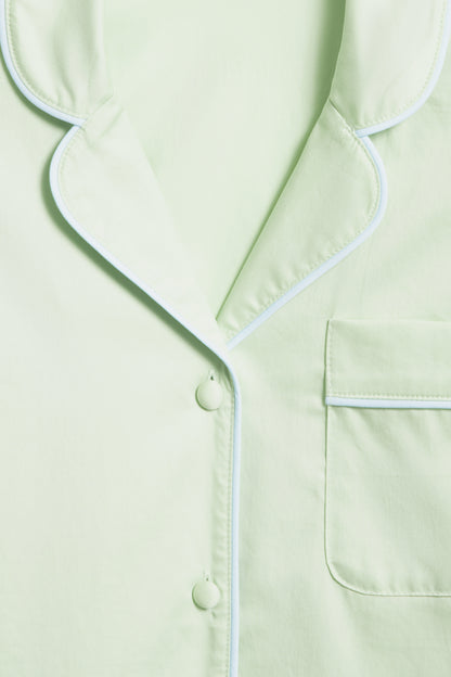 LIGHT GREEN