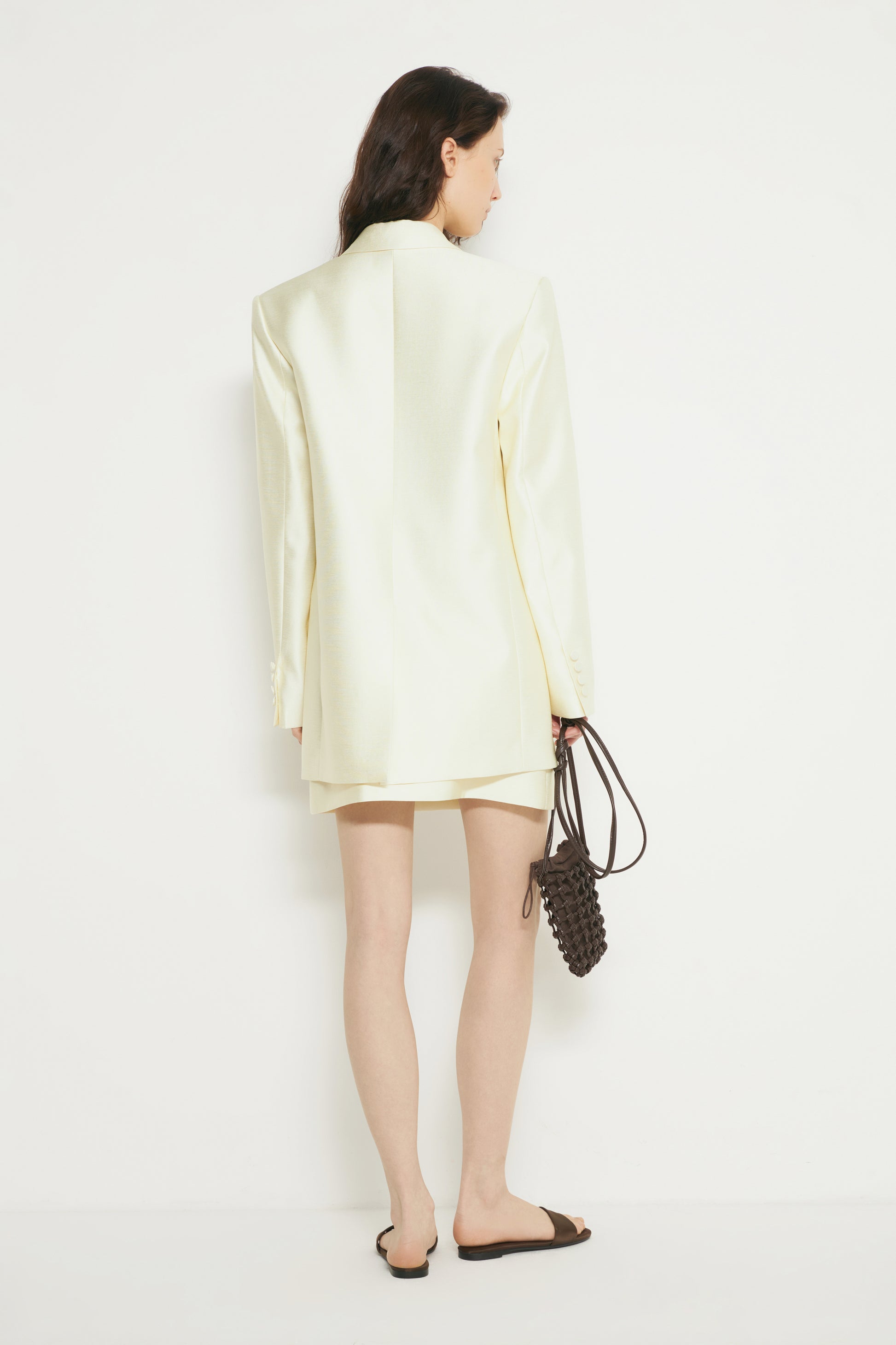 LIGHT YELLOW