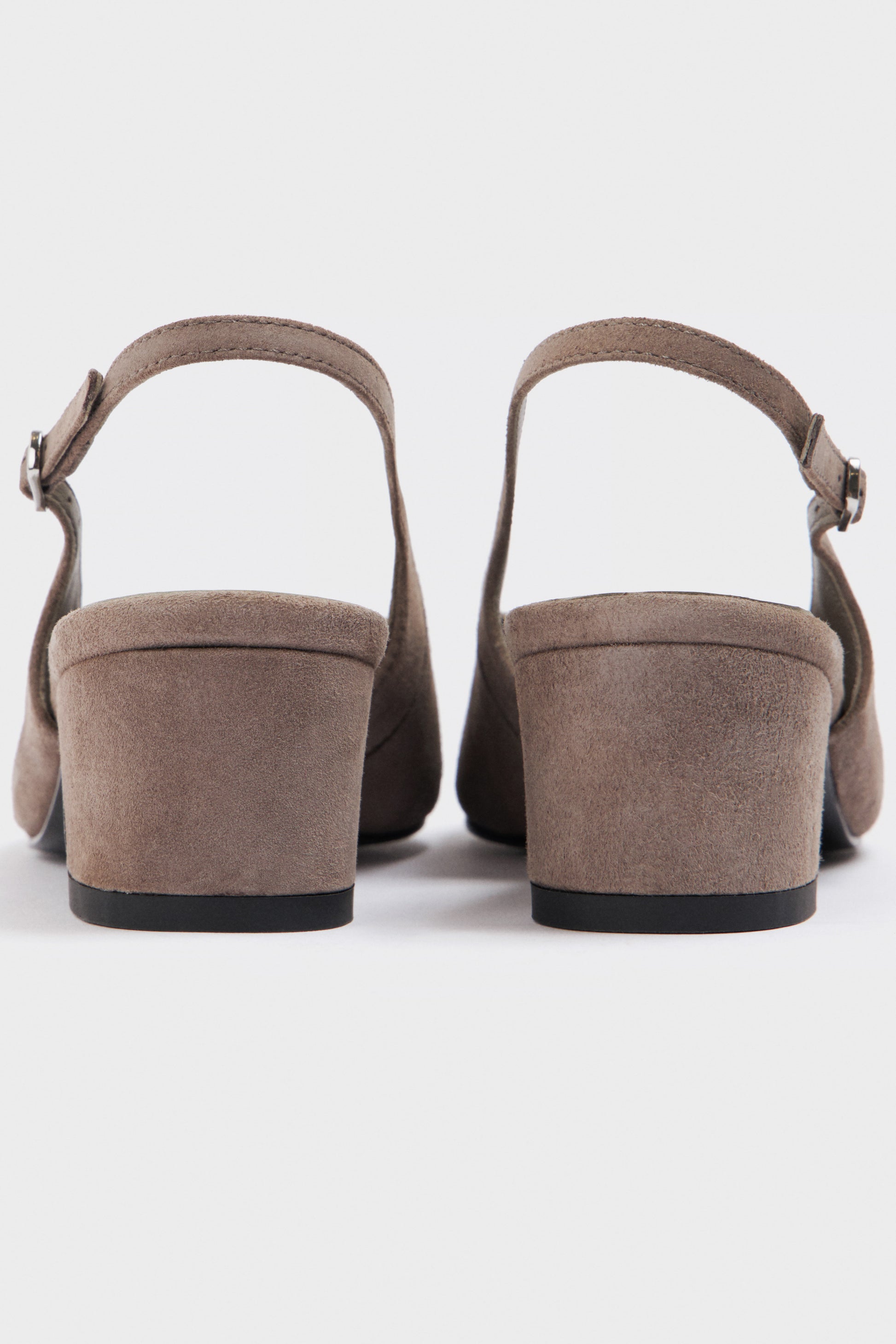 GRAY BROWN