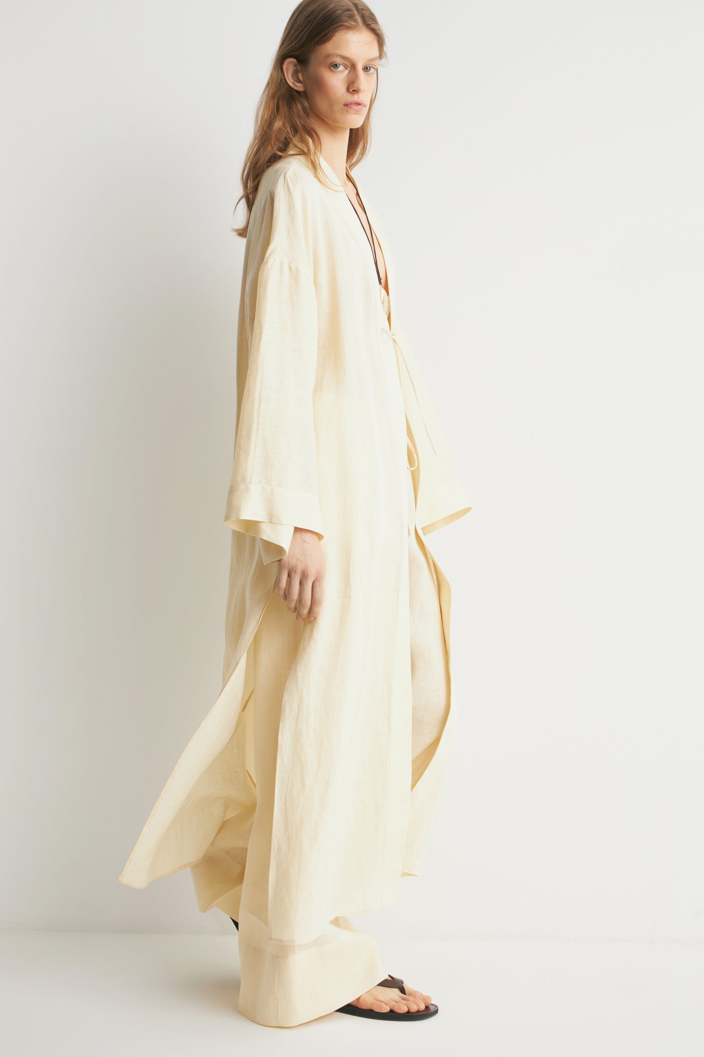 LIGHT YELLOW