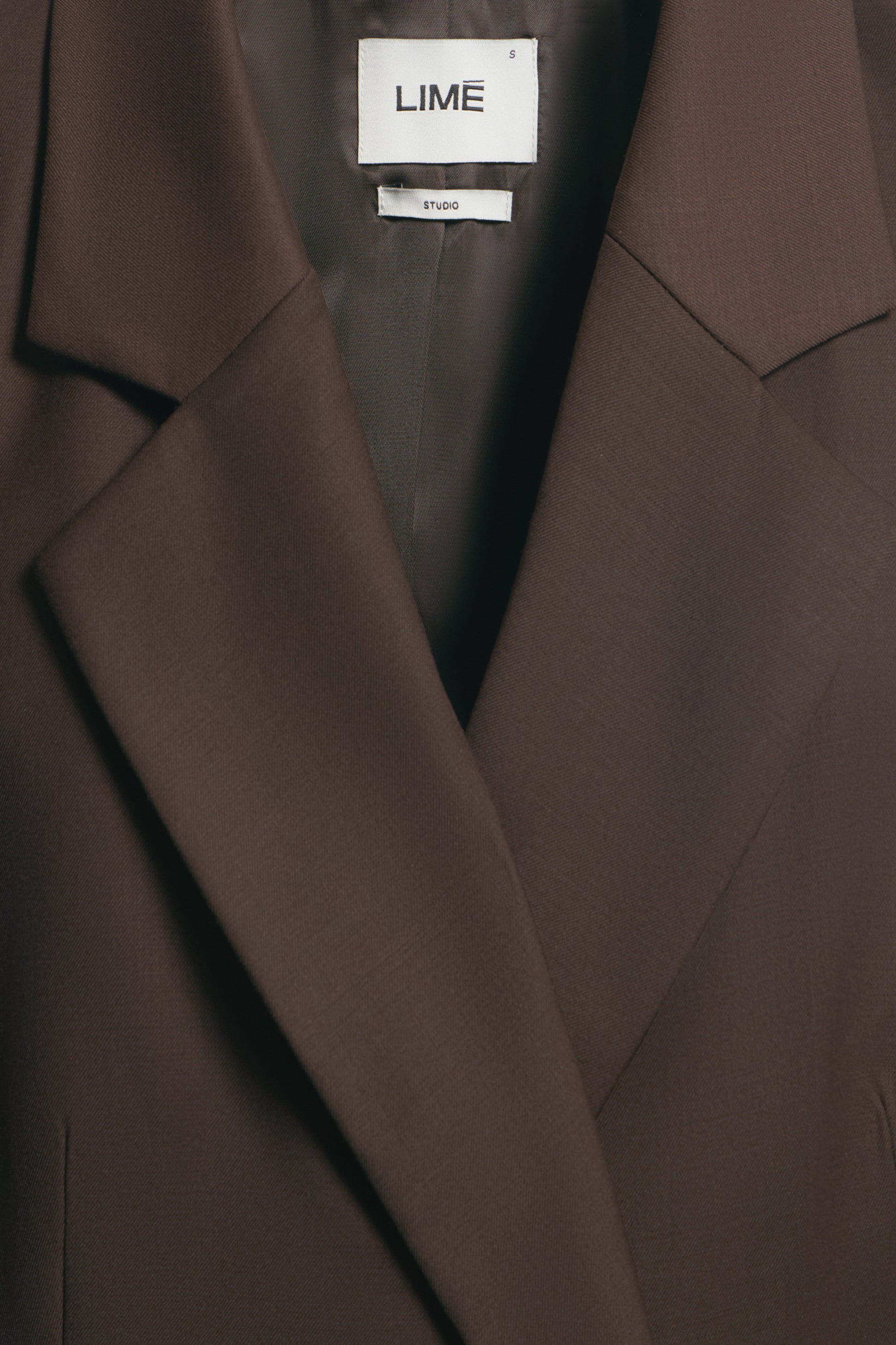 GRAY BROWN