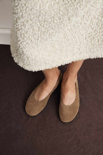 LIGHT BEIGE
