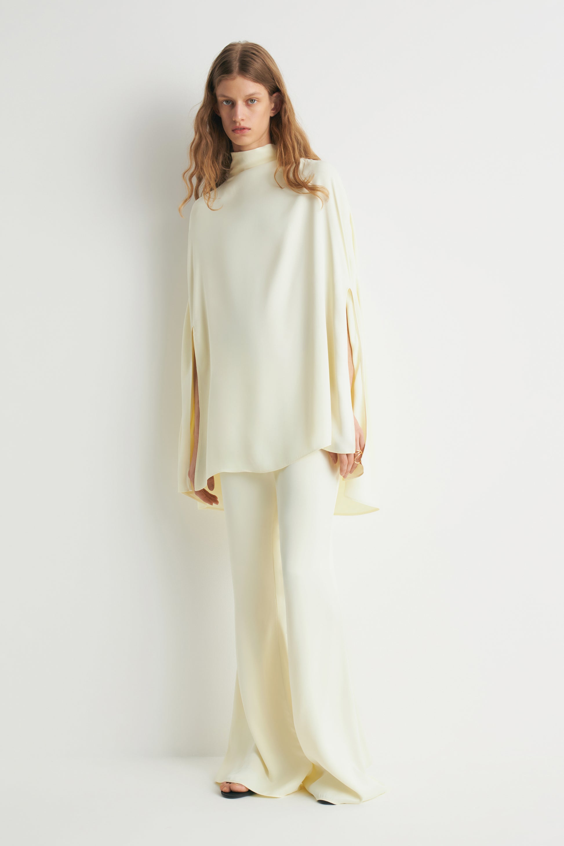 LIGHT YELLOW