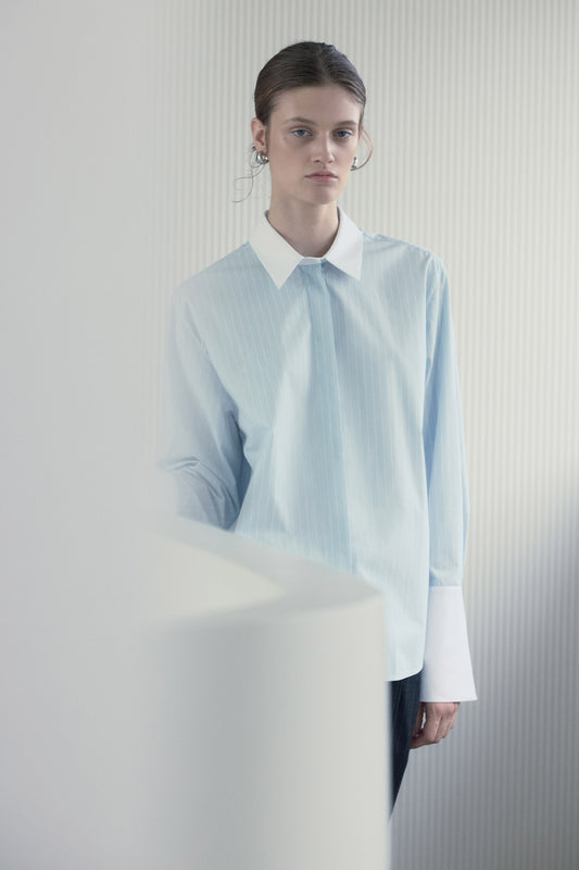 WHITE/BLUE