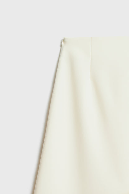 LIGHT YELLOW
