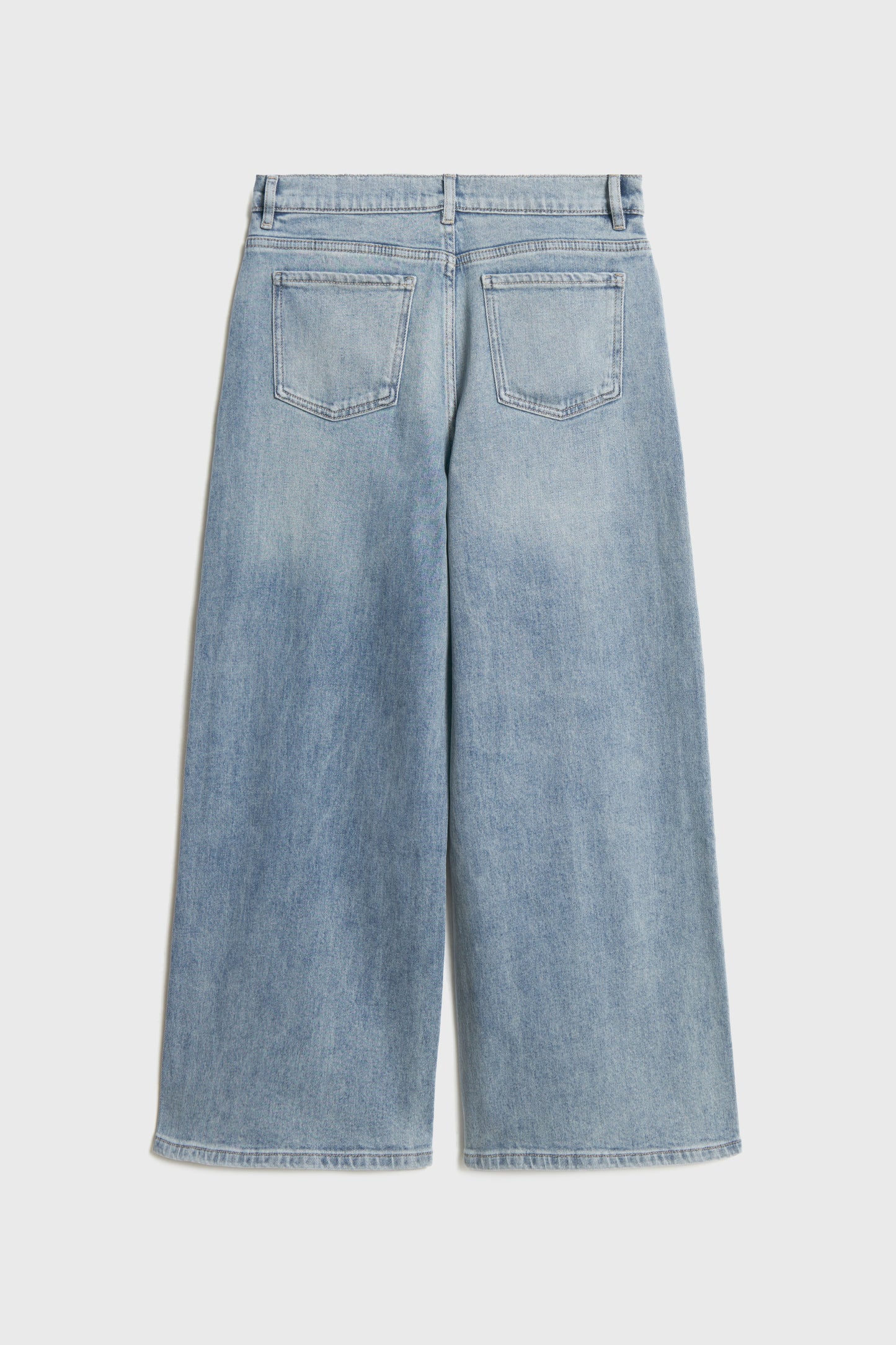 ANTIQUE BLUE
