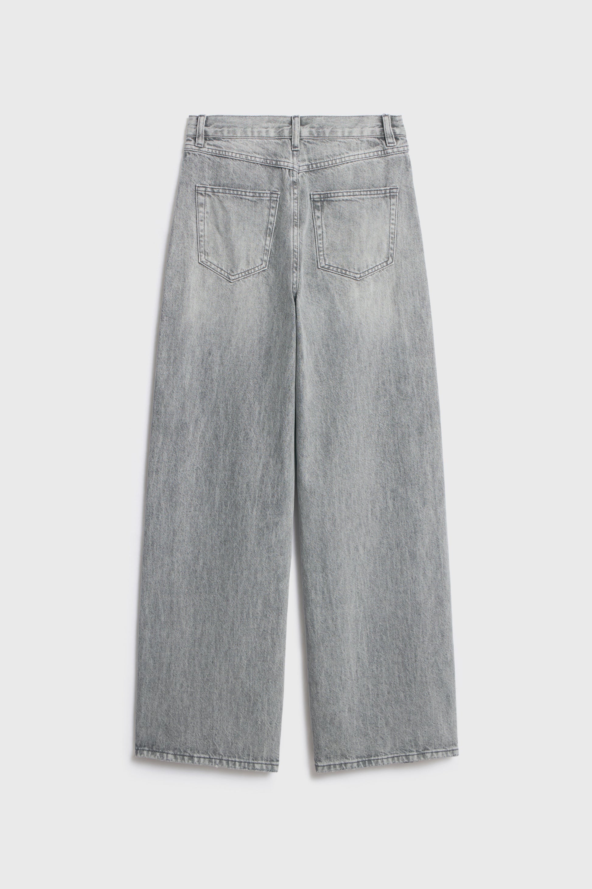 ARCTIC GREY