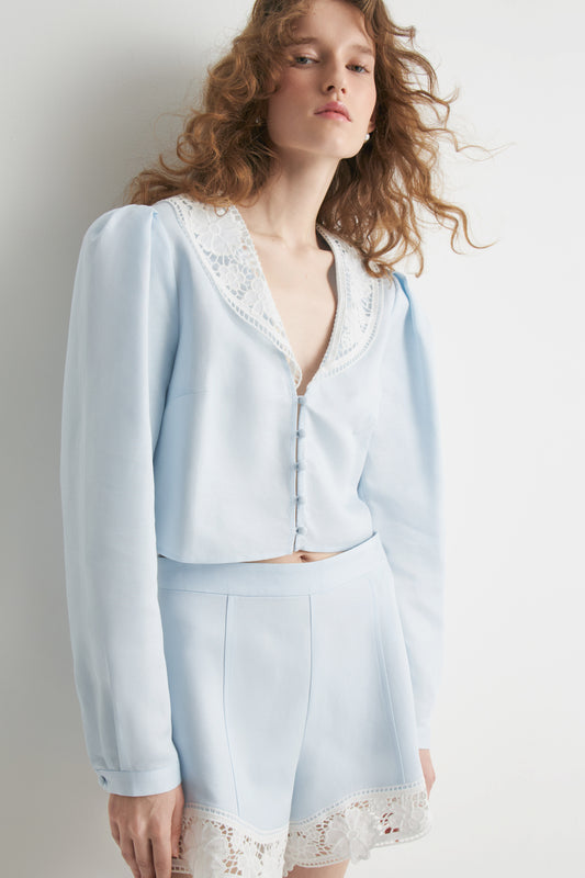 LIGHT BLUE