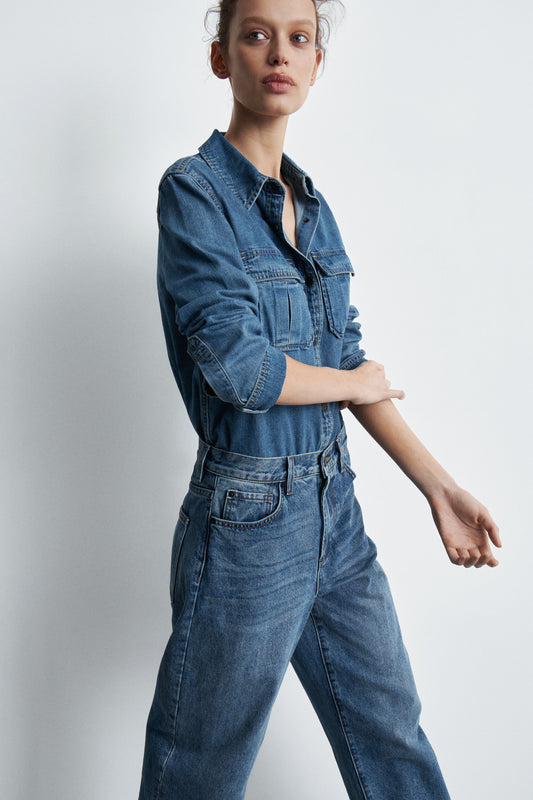 VINTAGE BLUE