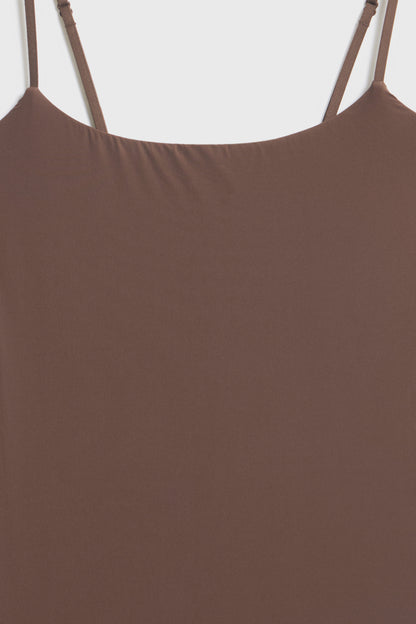 DARK BROWN