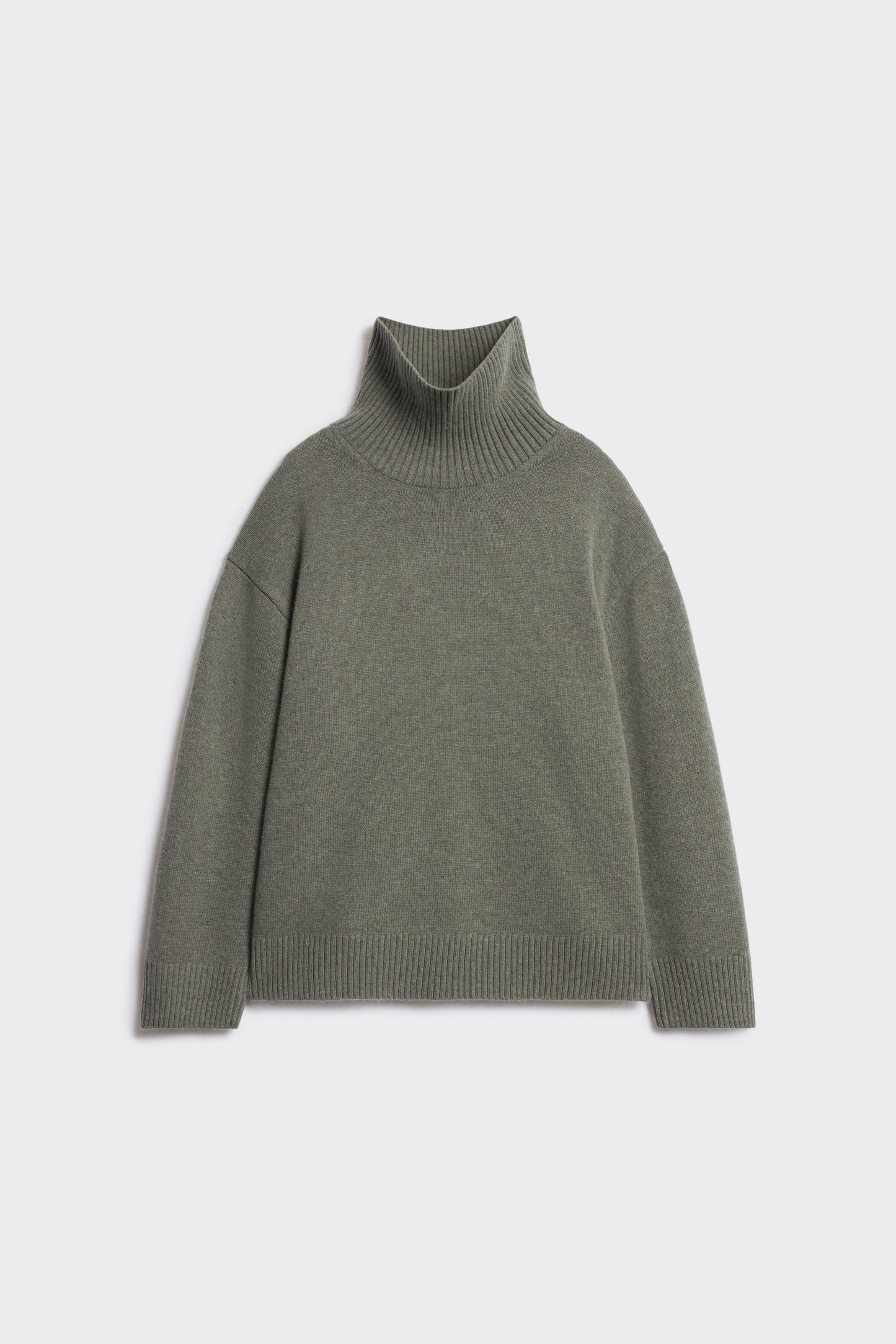 GRAY-GREEN