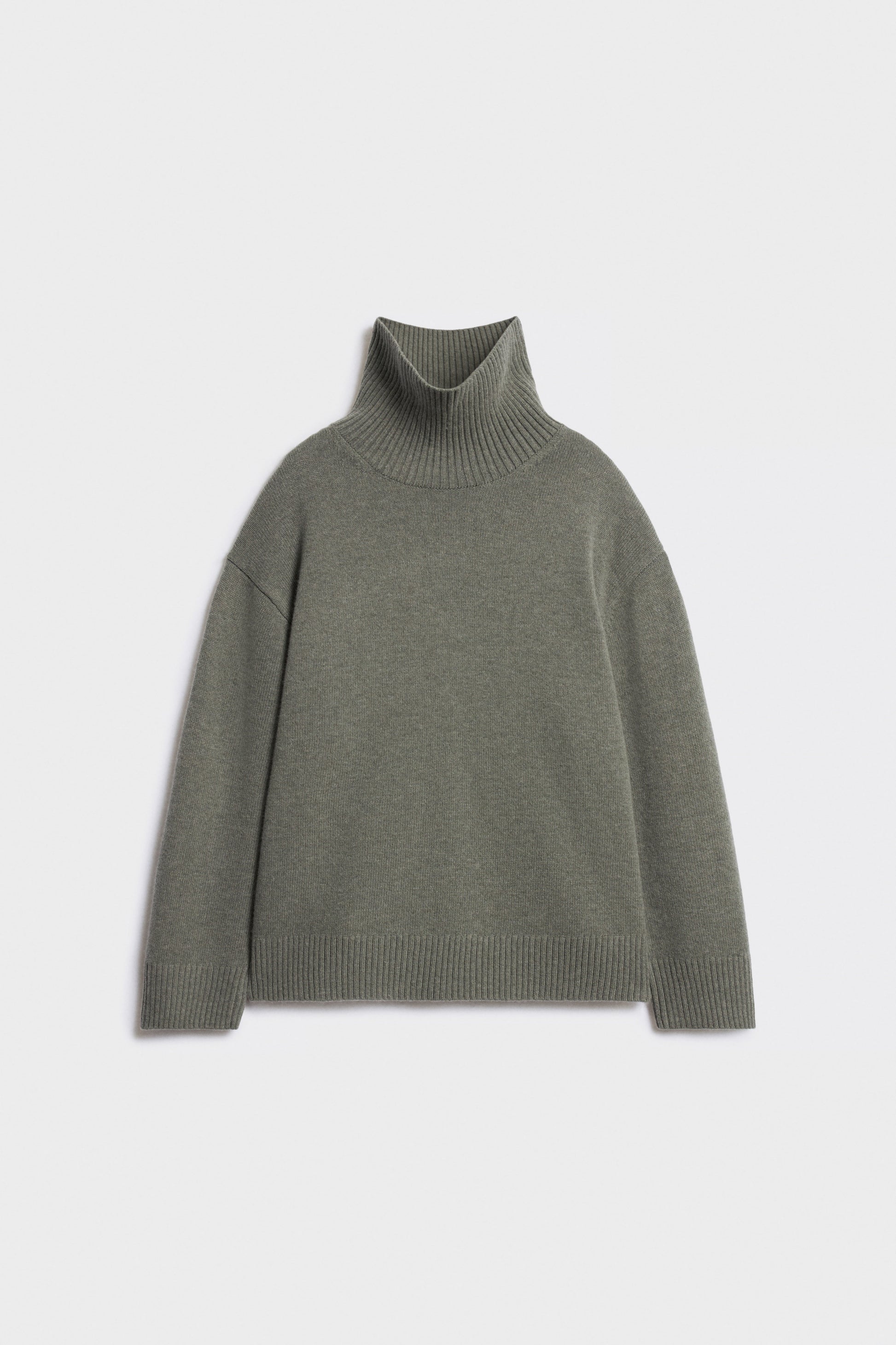 GRAY-GREEN