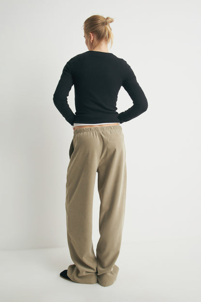 LIGHT KHAKI
