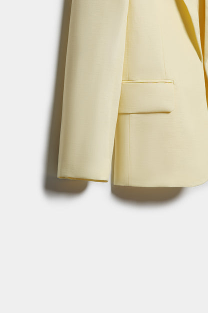 LIGHT YELLOW