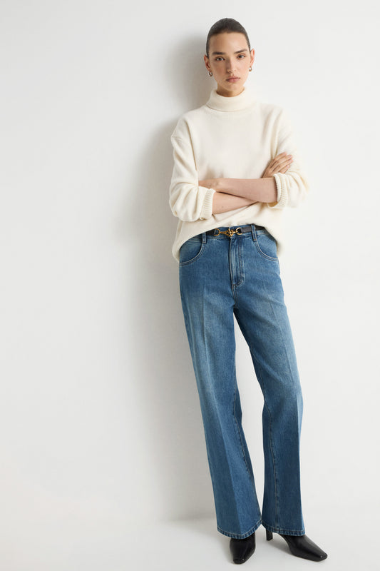 VINTAGE BLUE